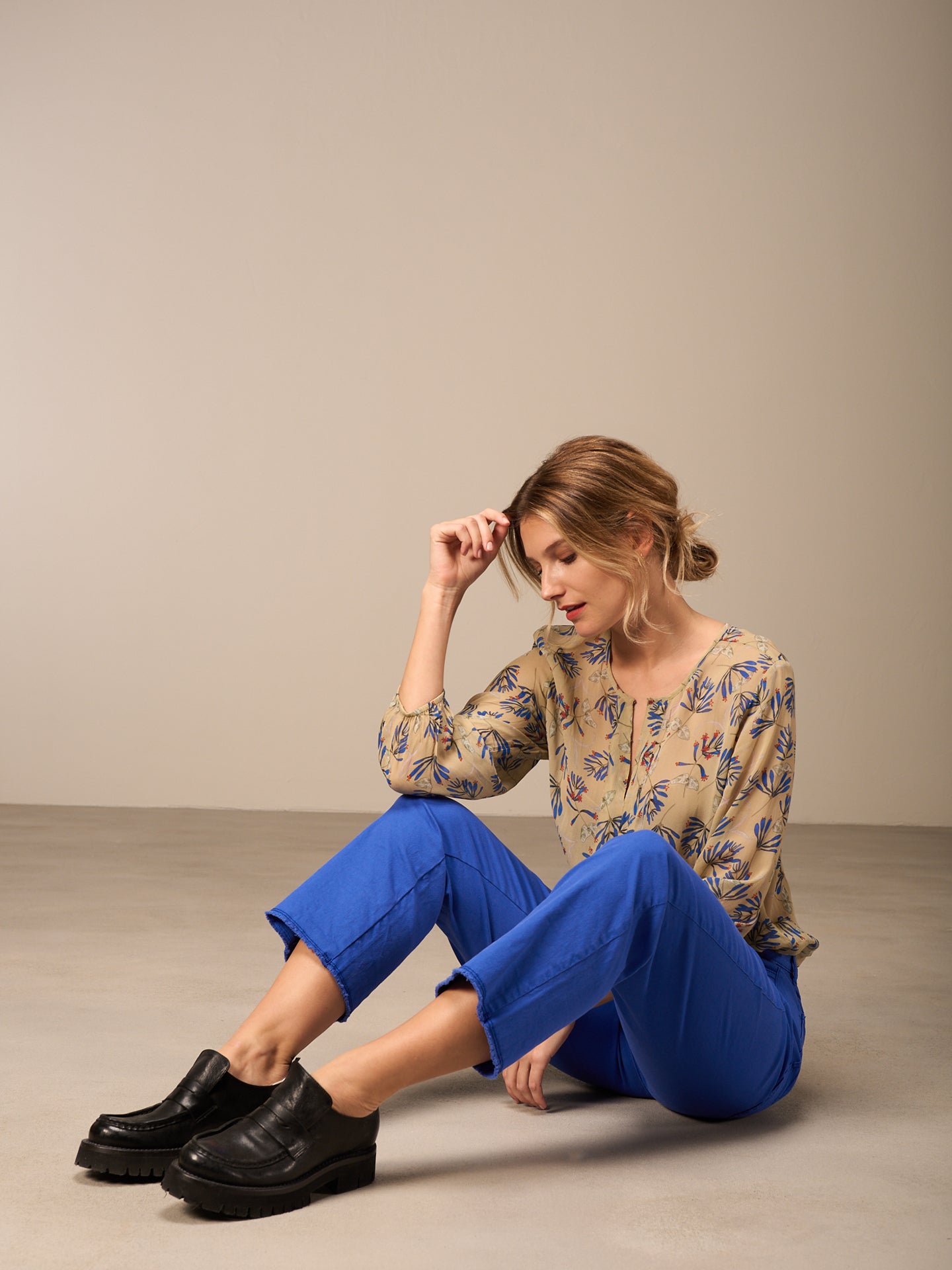 blouse à col rond