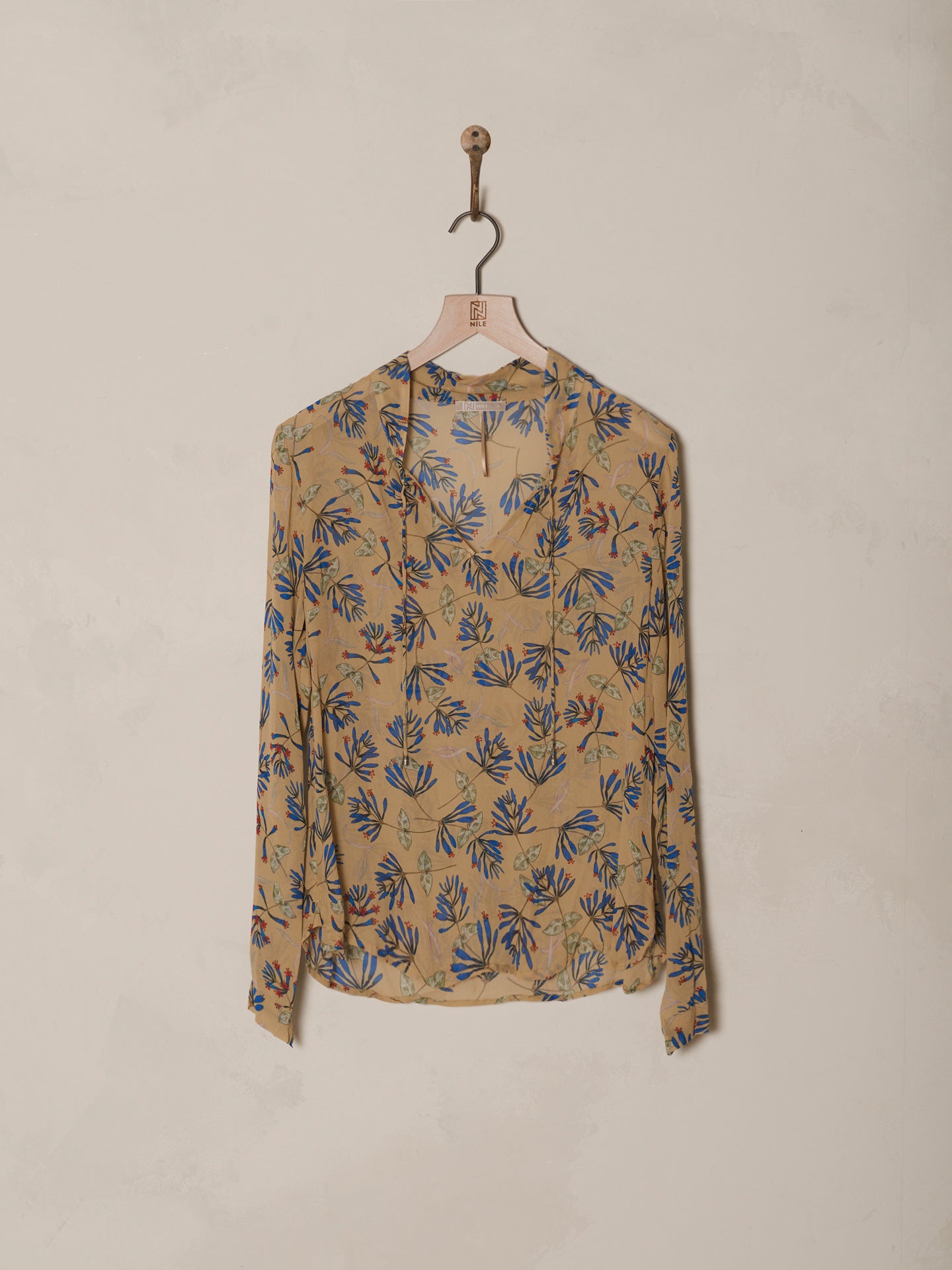 Bluse mit Stehkragen