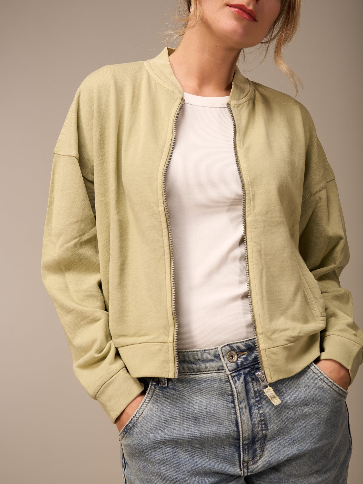 Sweatjacke mit Reissverschluss