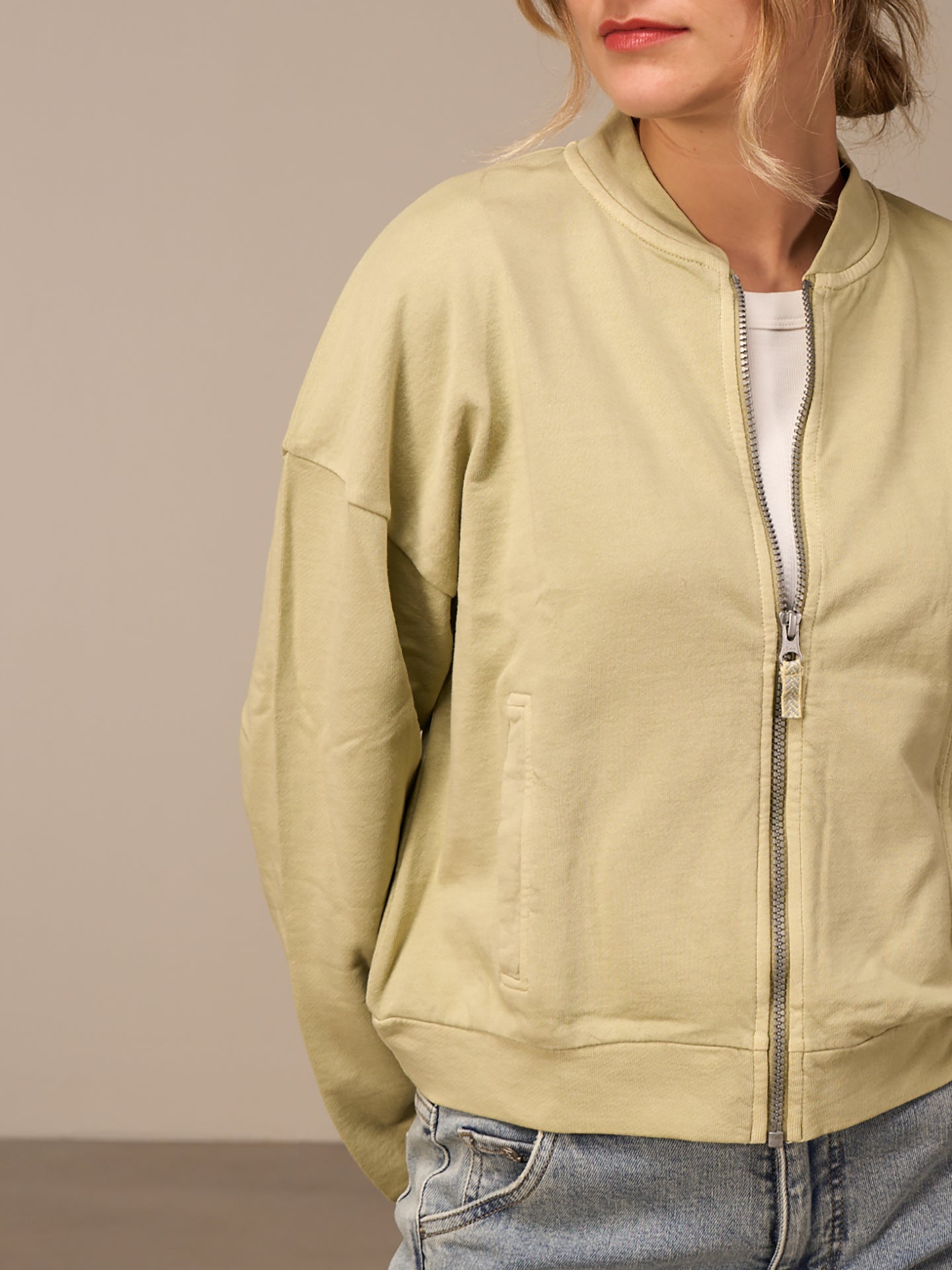 Sweatjacke mit Reissverschluss
