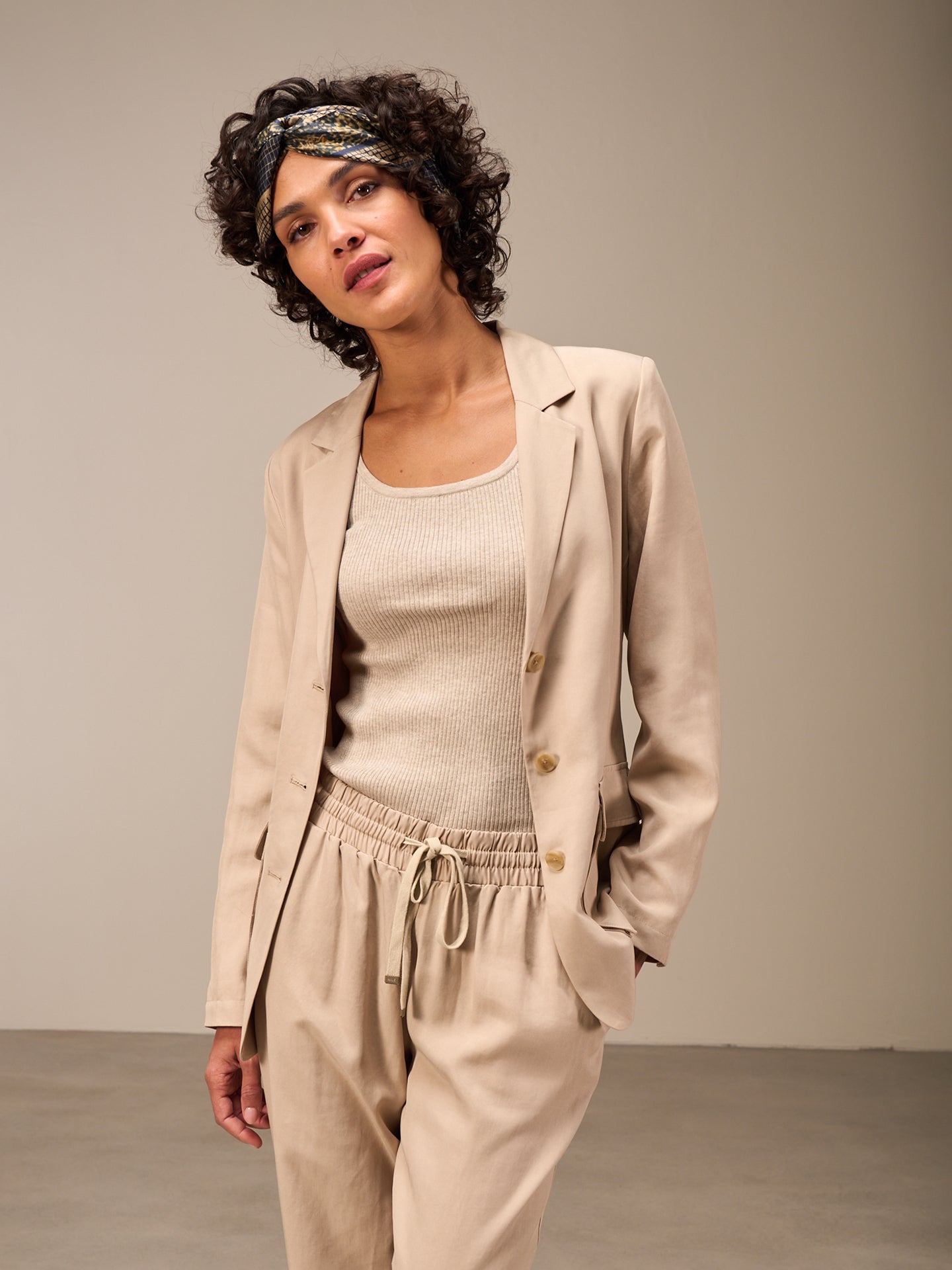 Blazer with belt