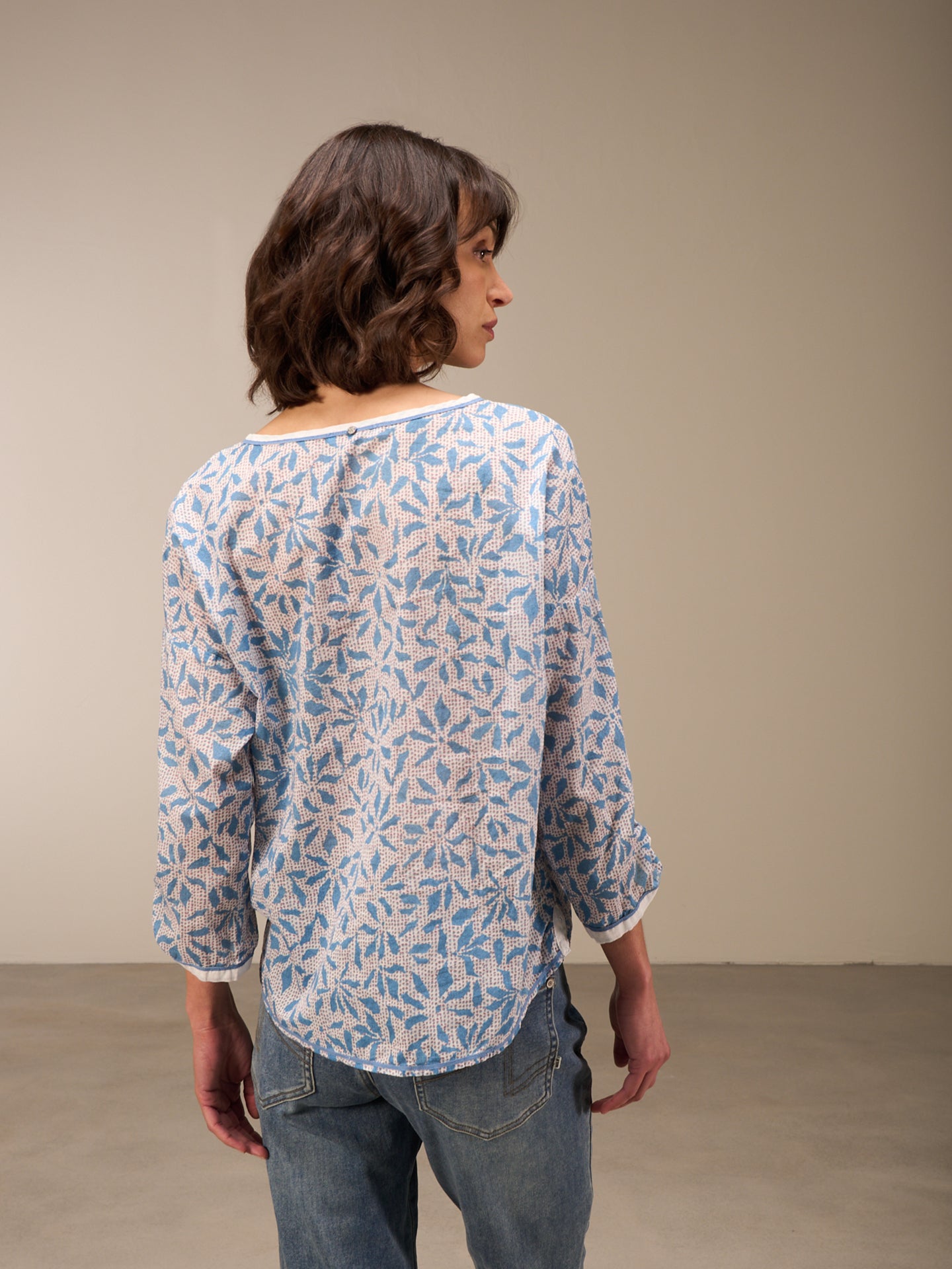 blouse à manches 3/4