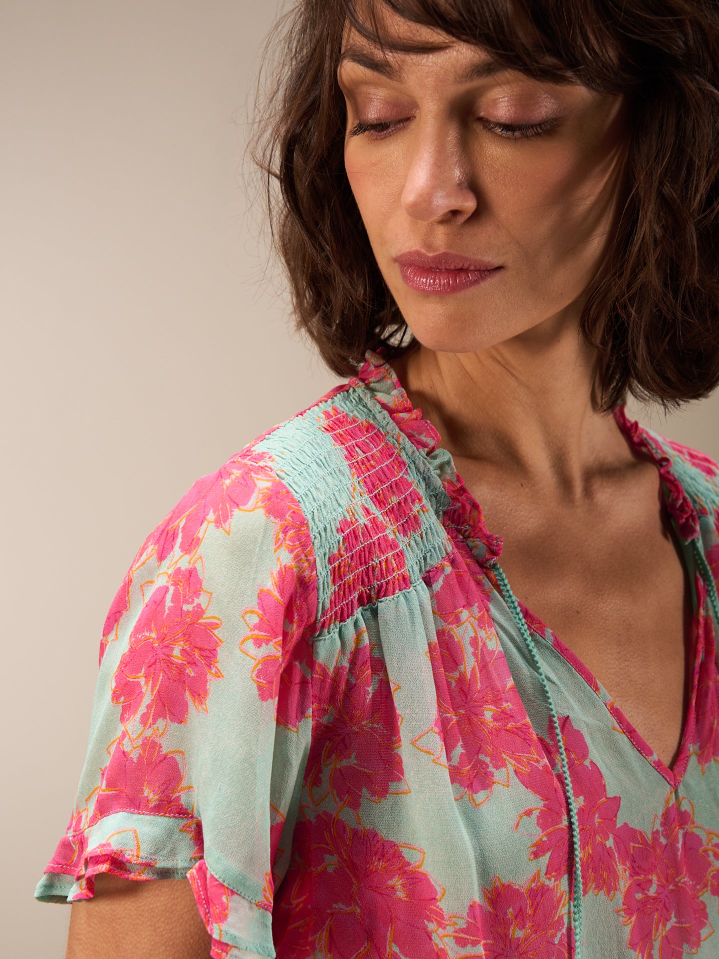 Bluse mit Rüschendetail