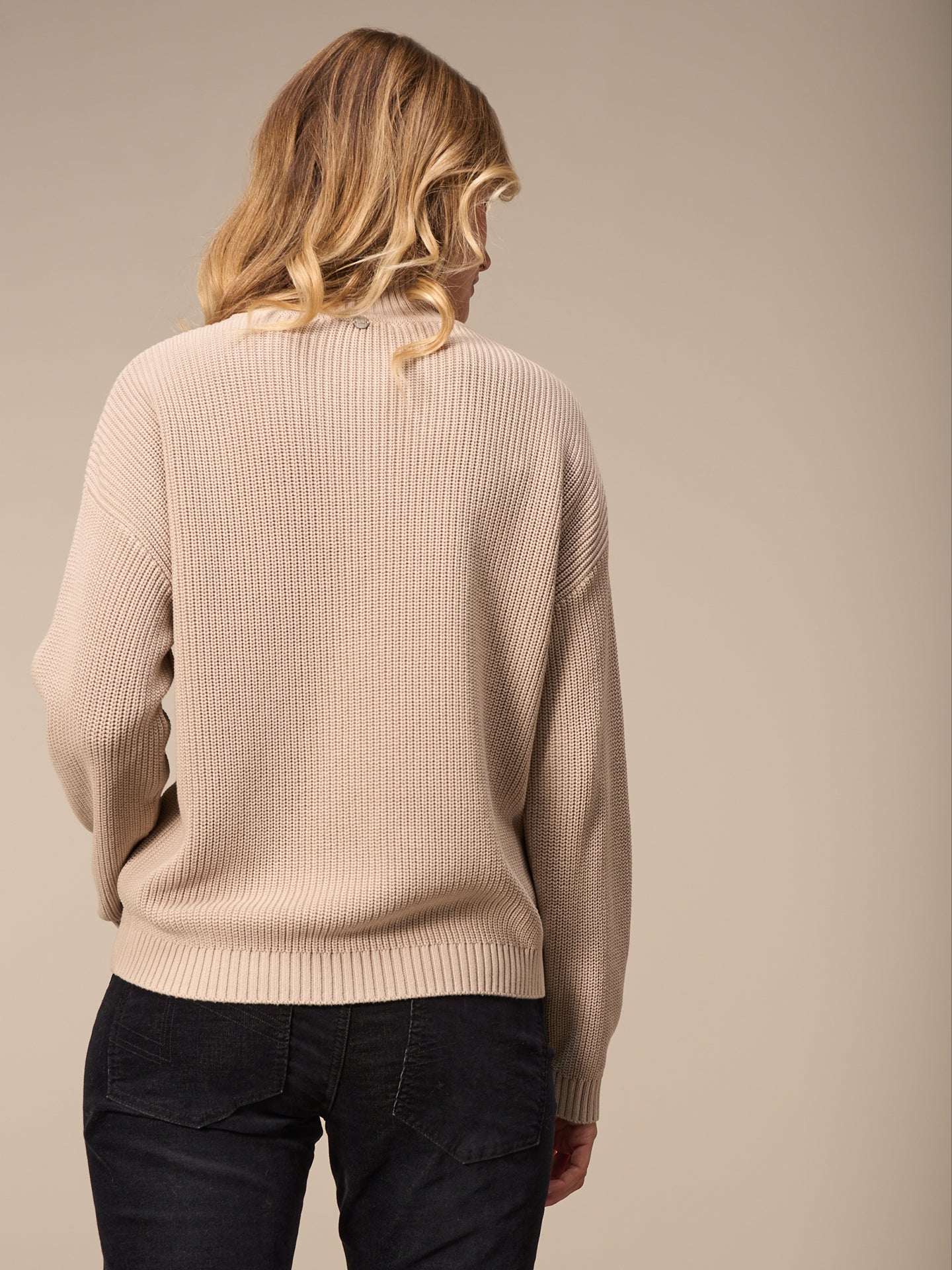 Pullover mit Rollkragen