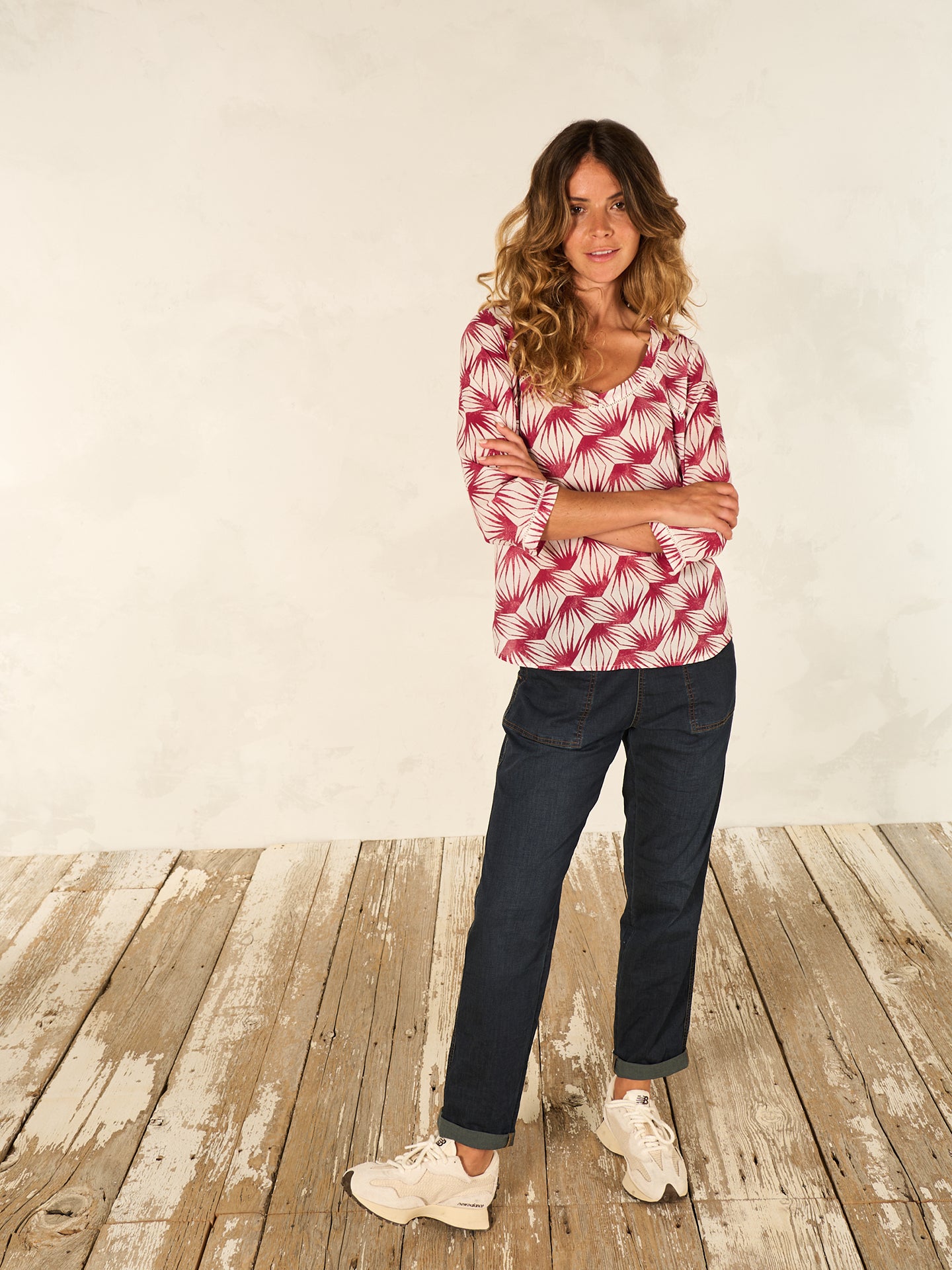Pants with elastic waistband