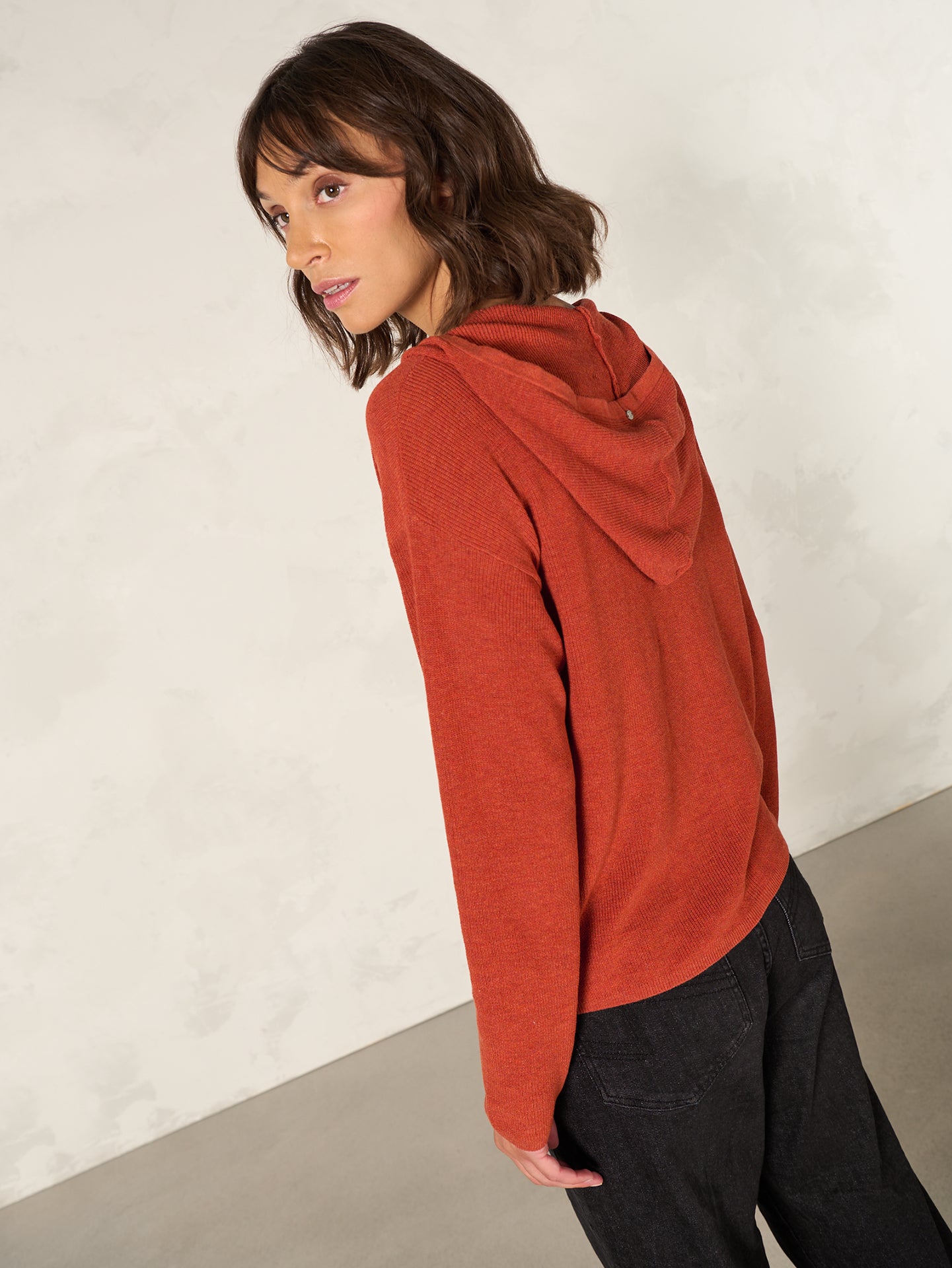 Strickjacke mit Kapuze
