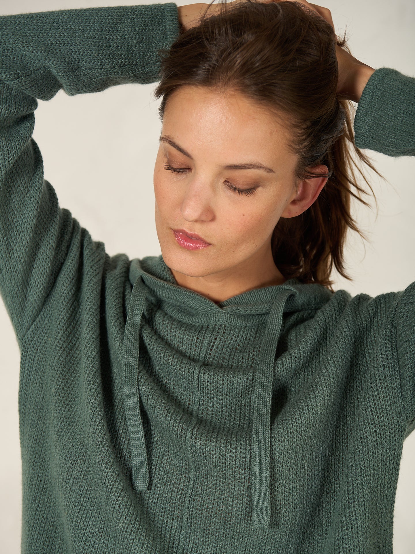 Pullover mit Kapuze