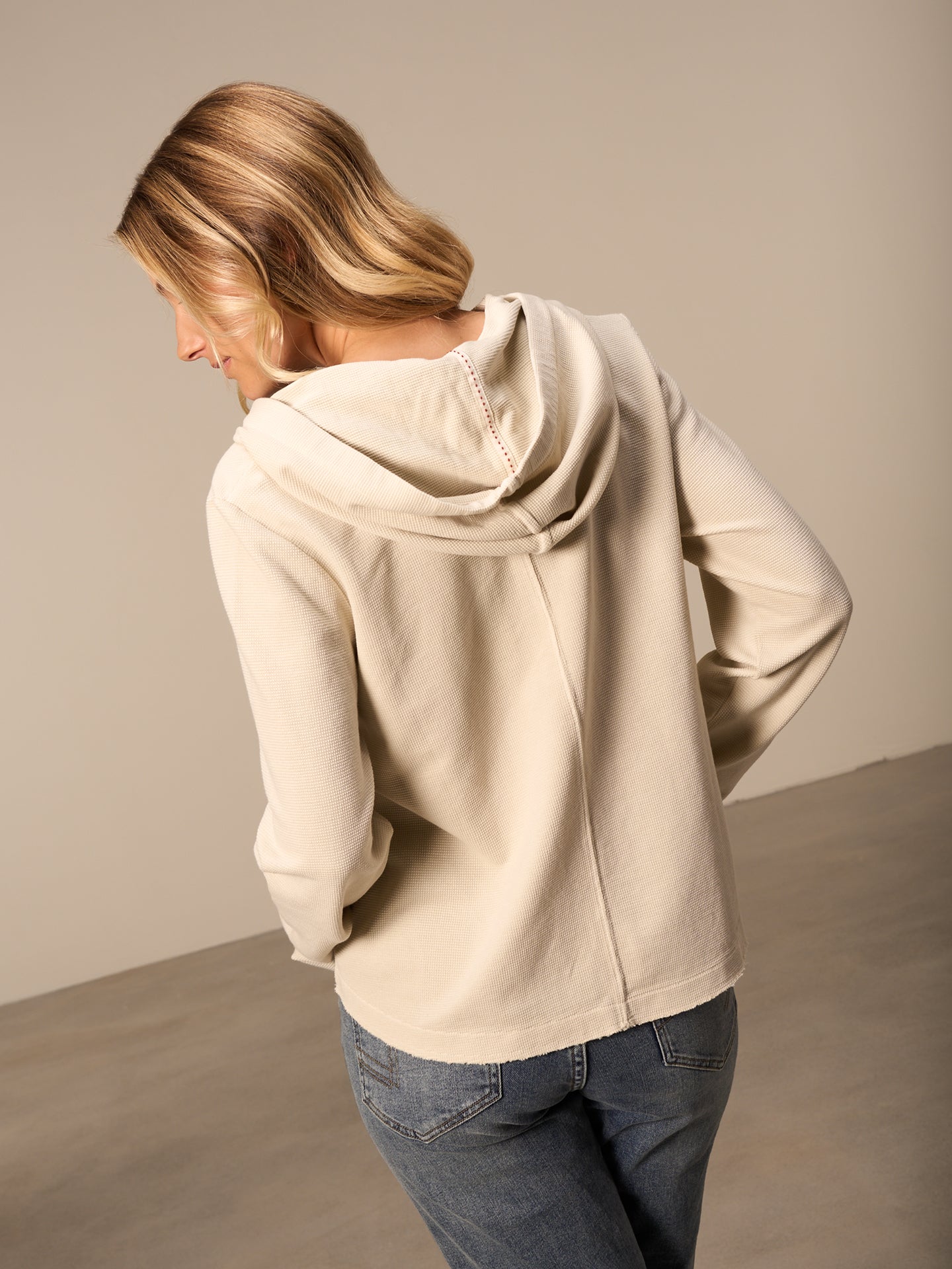 Sweatjacke mit Kapuze