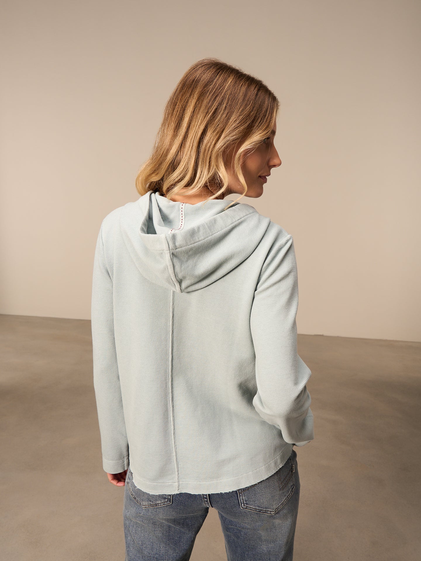 Sweatjacke mit Kapuze