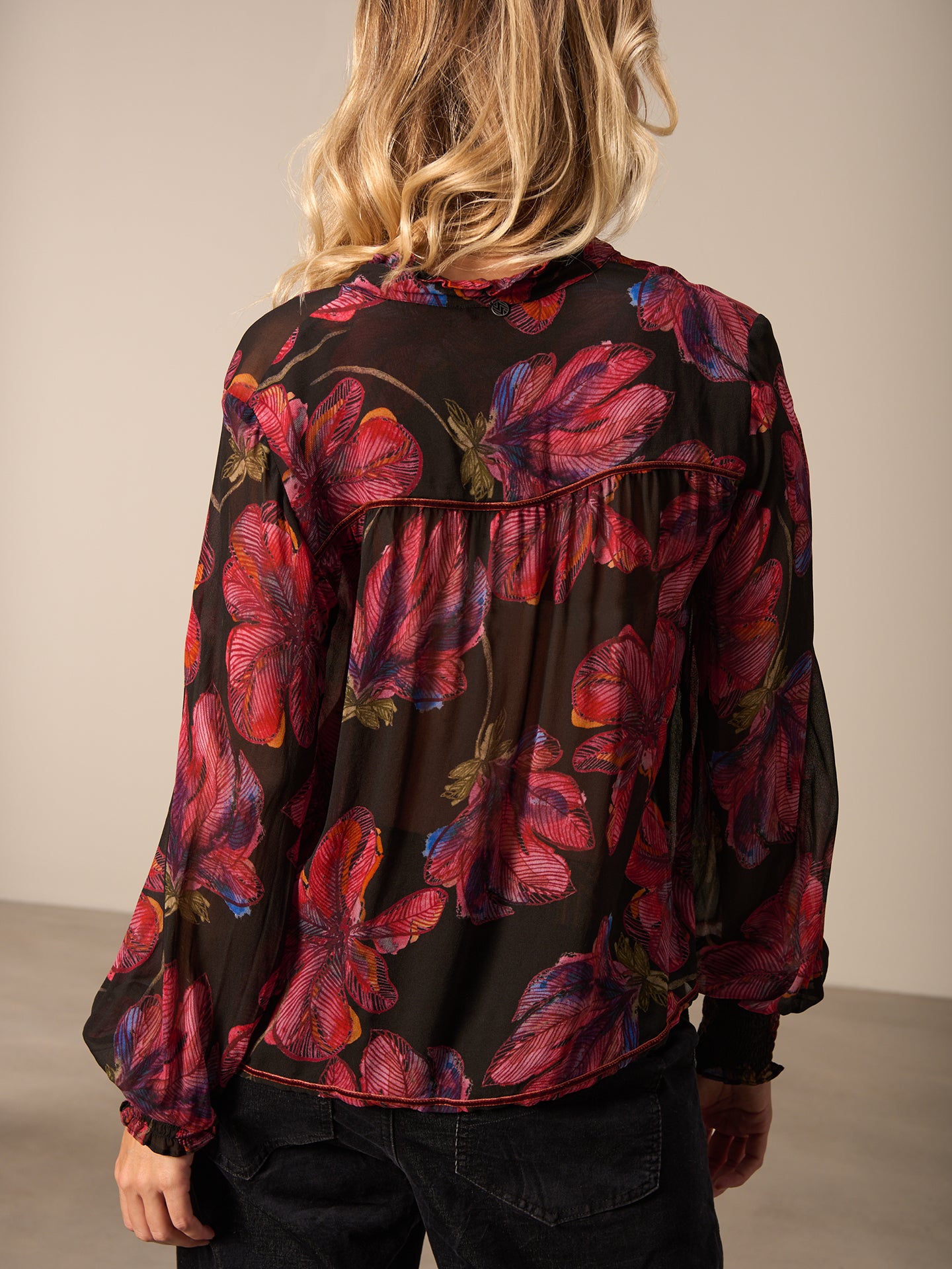 Blouse with ruffle detail