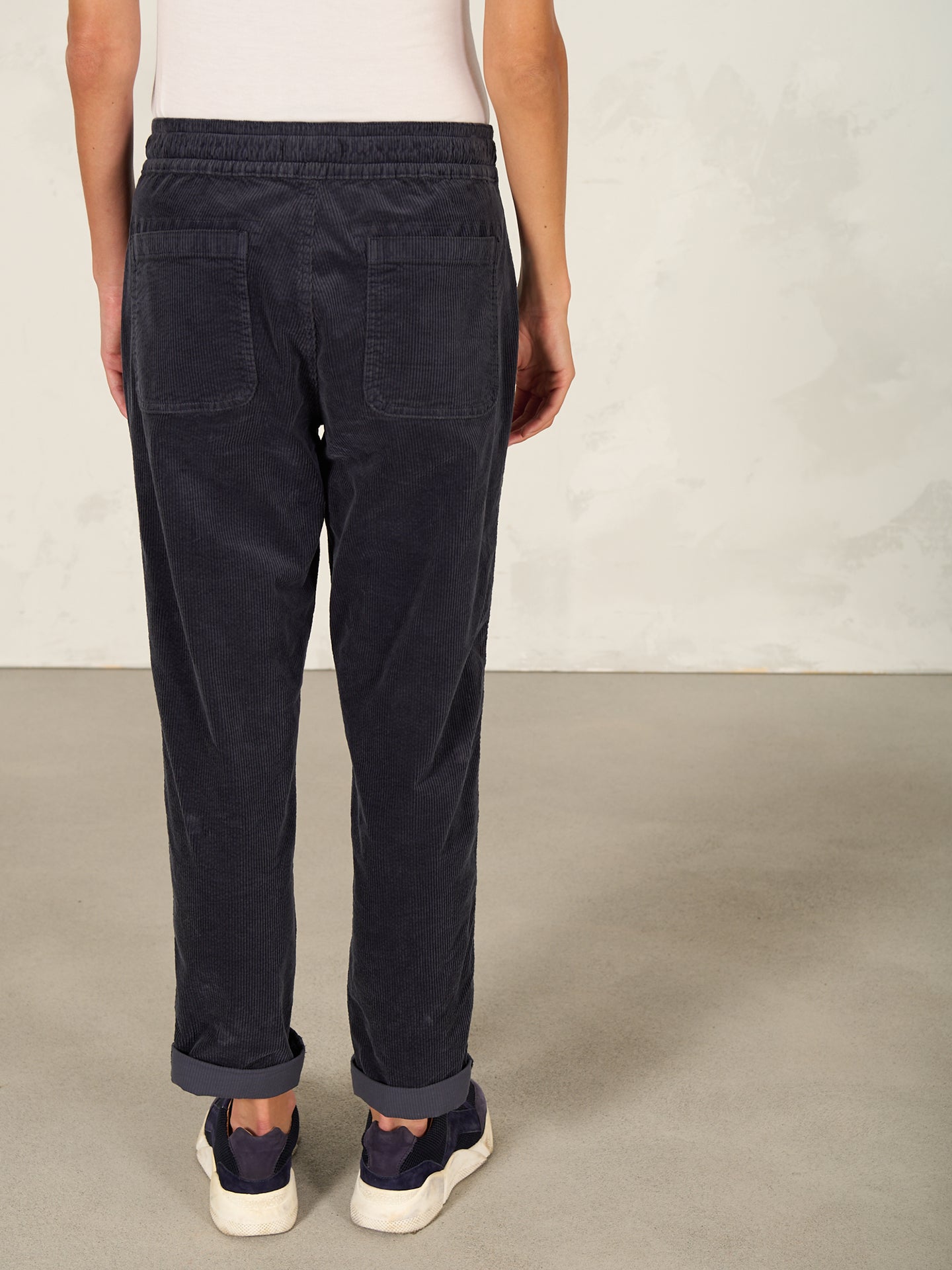 Jogging pants