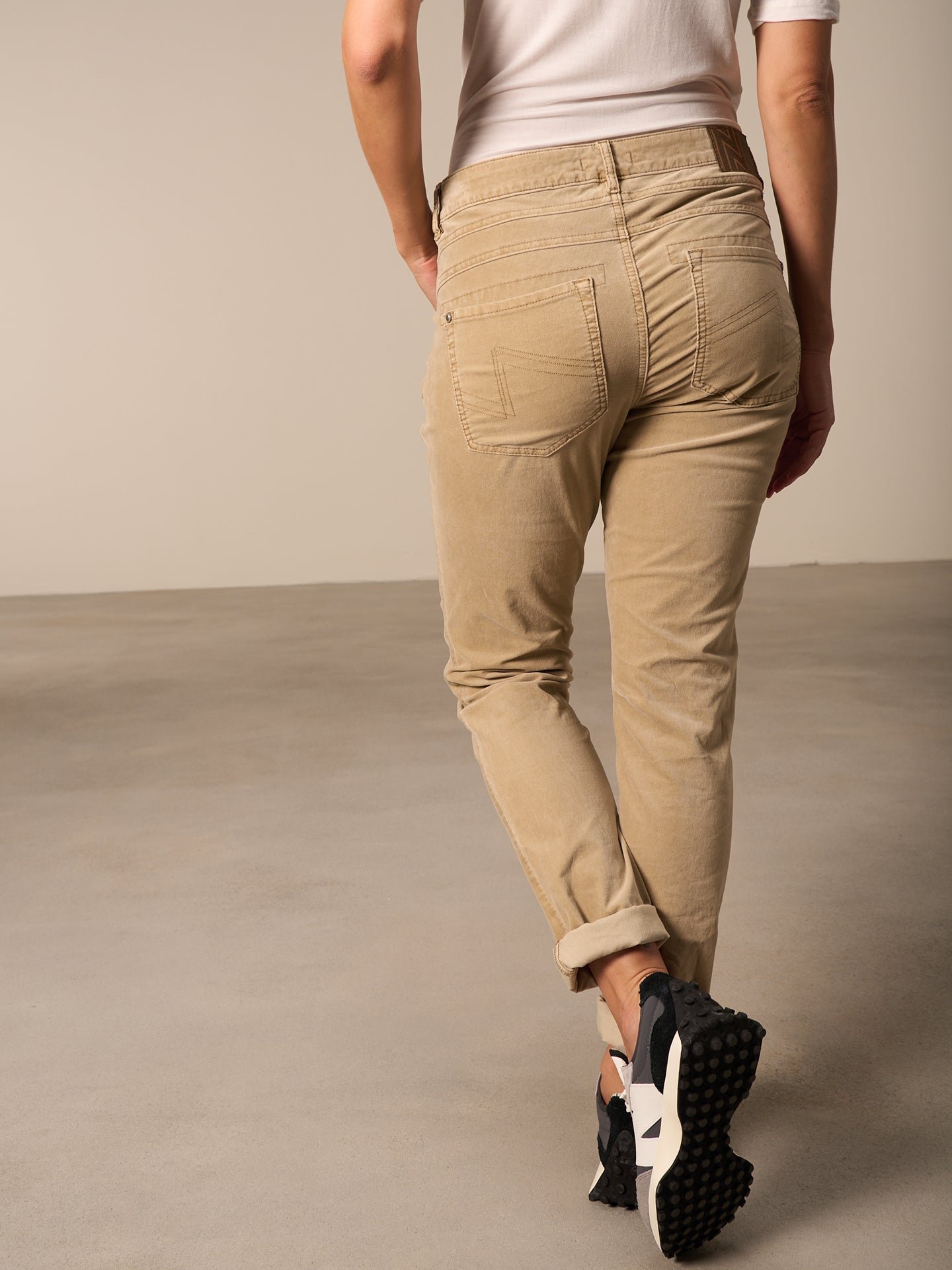 pantalon tapered