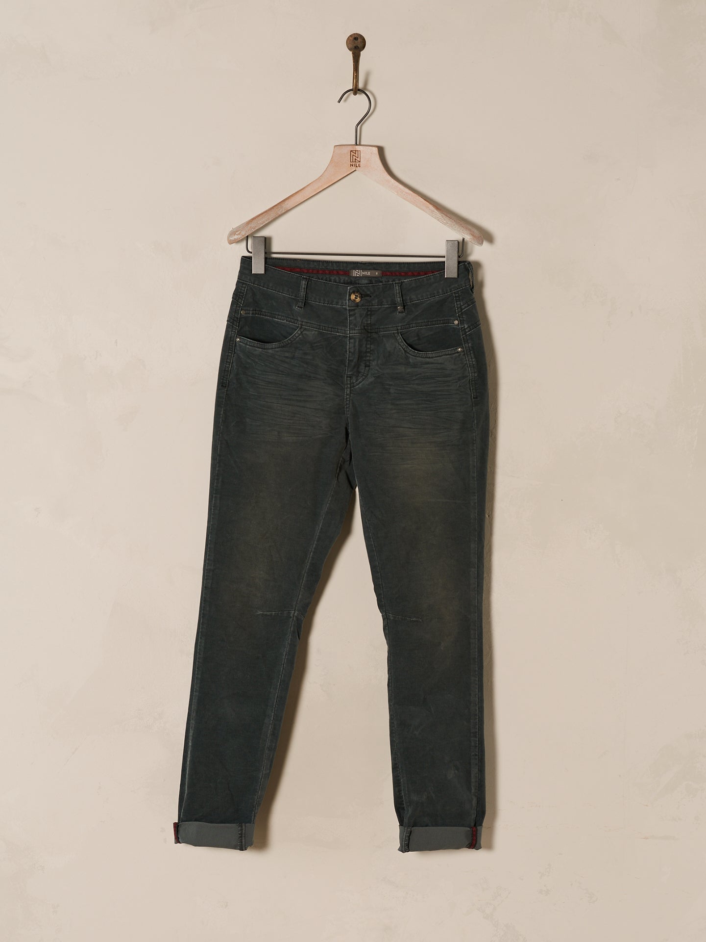 pantalon tapered