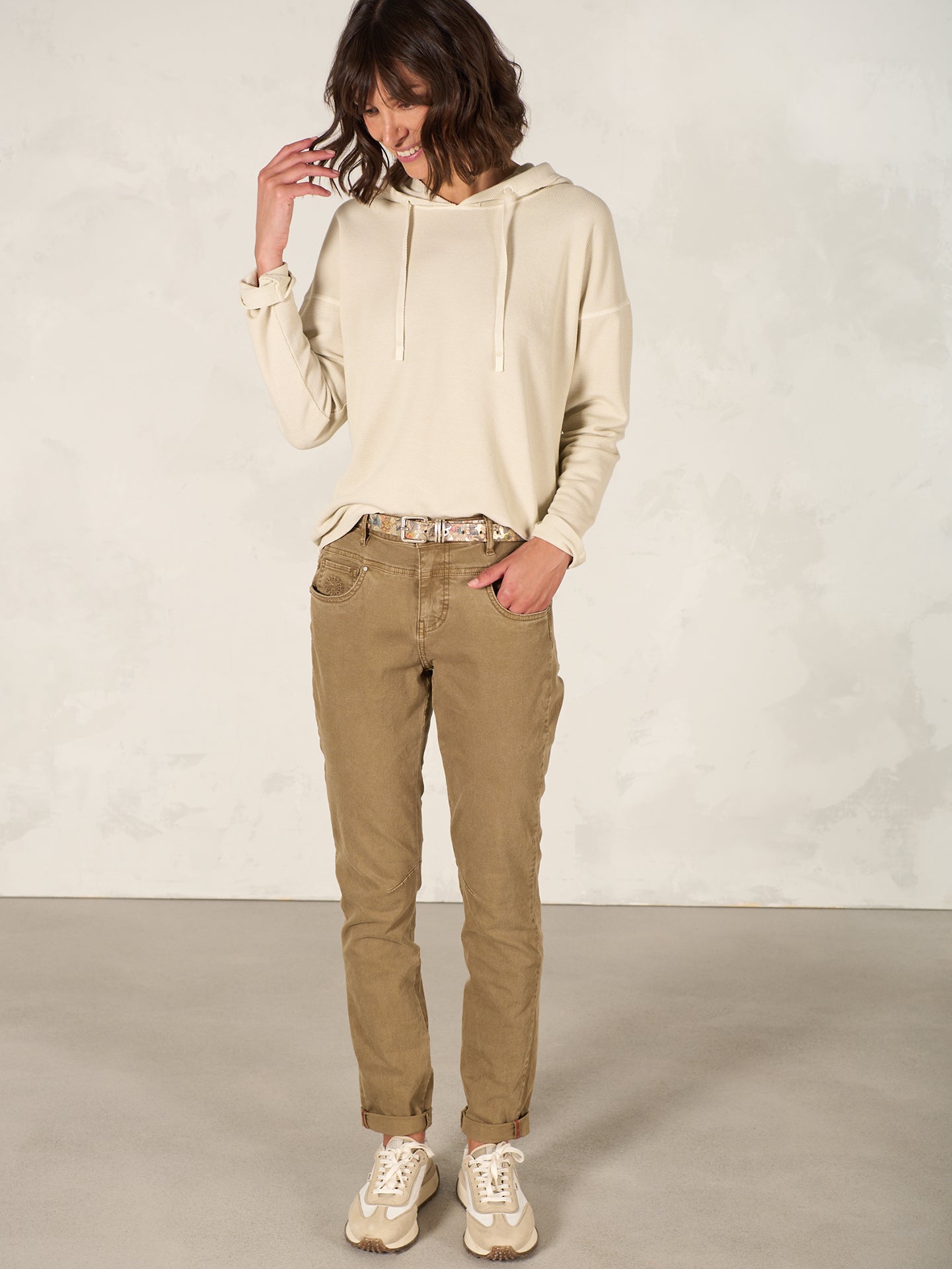 Tapered pants