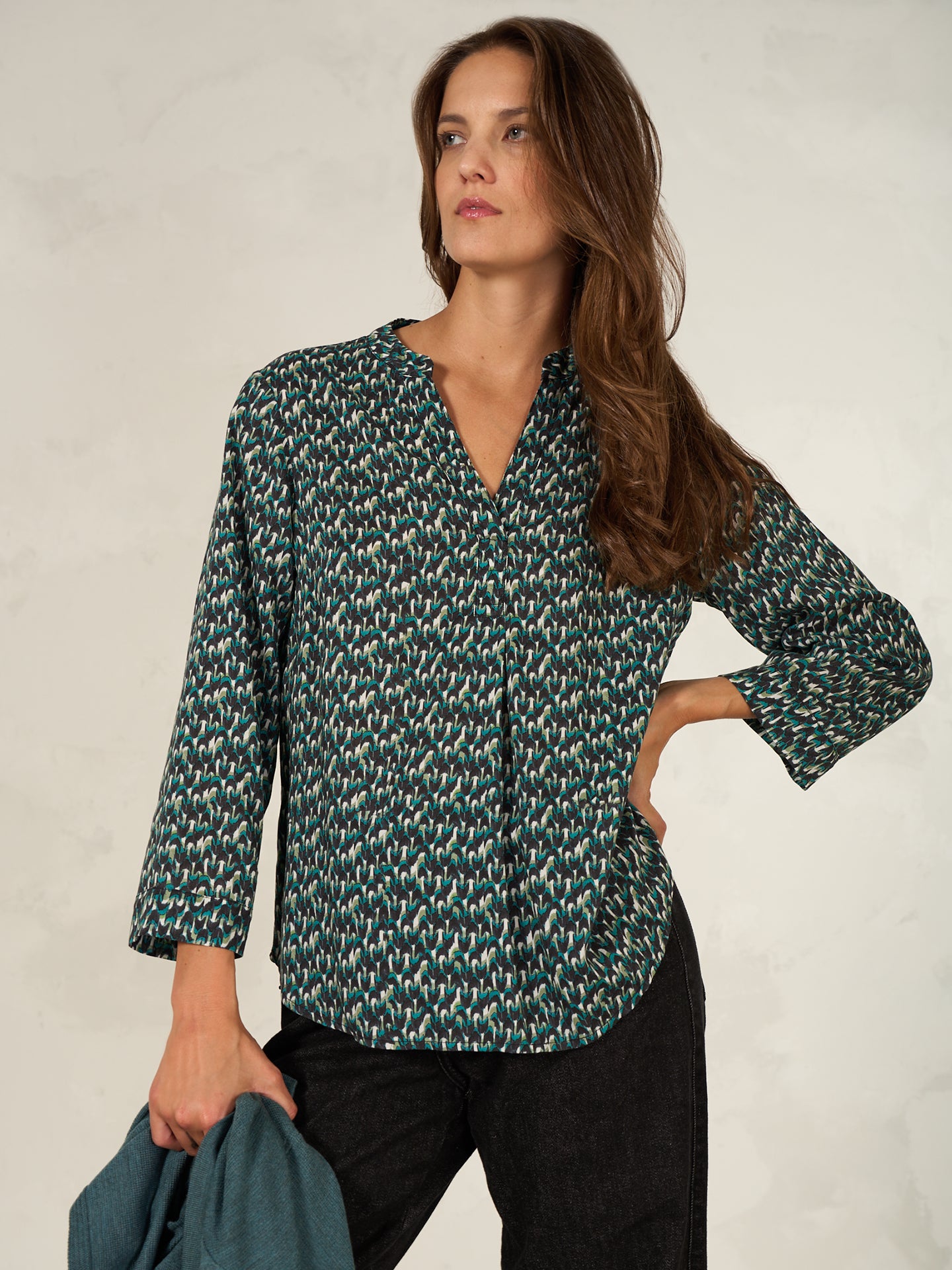 Bluse mit V-Ausschnitt
