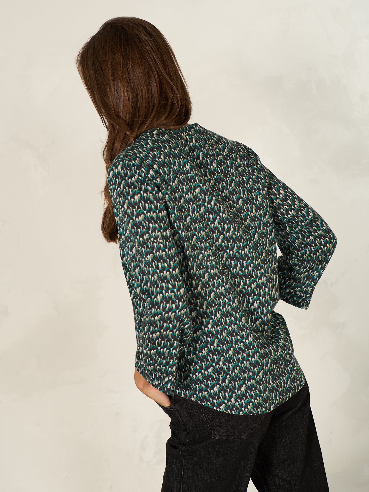 Bluse mit V-Ausschnitt