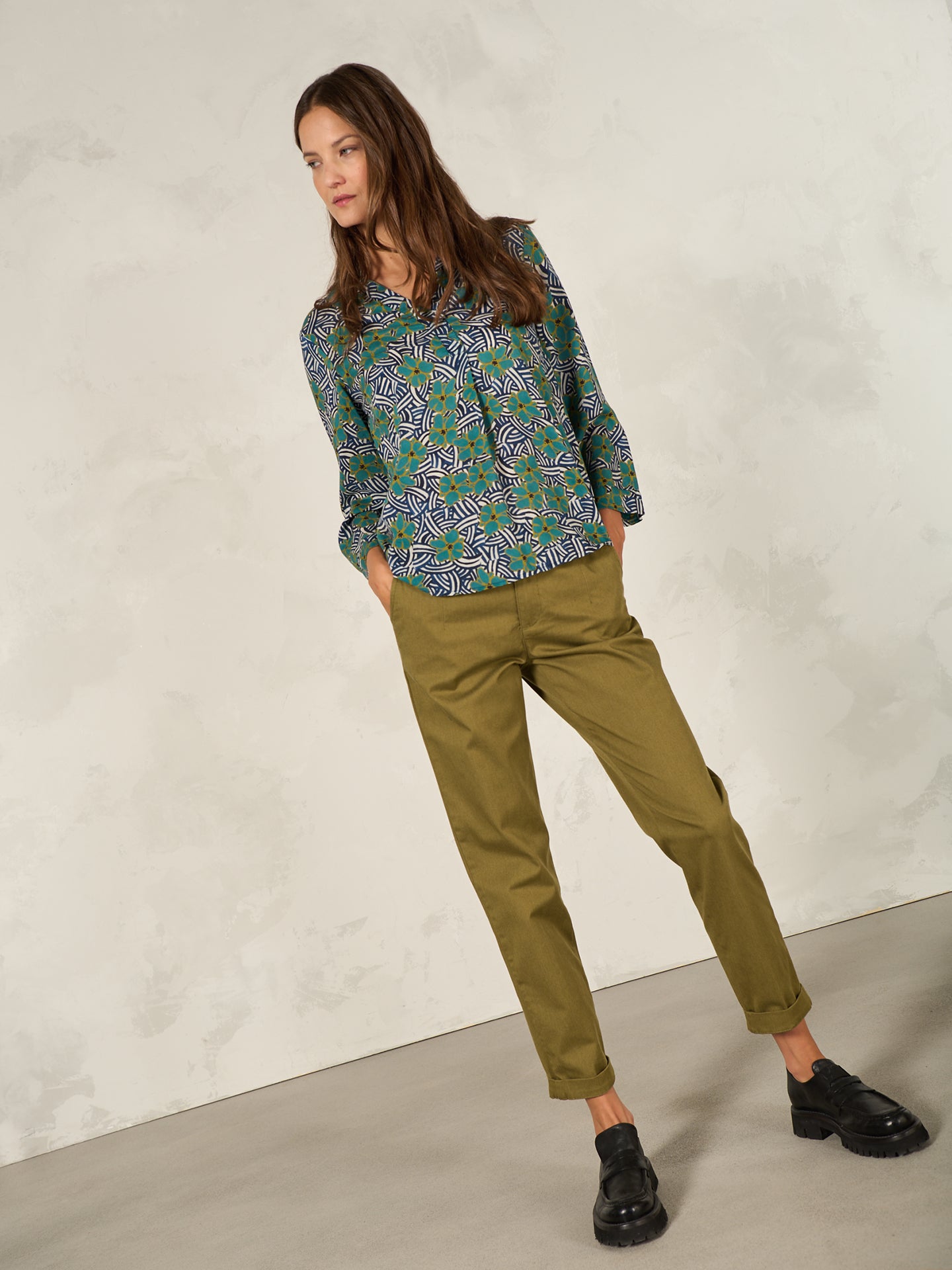 Bluse mit V-Ausschnitt