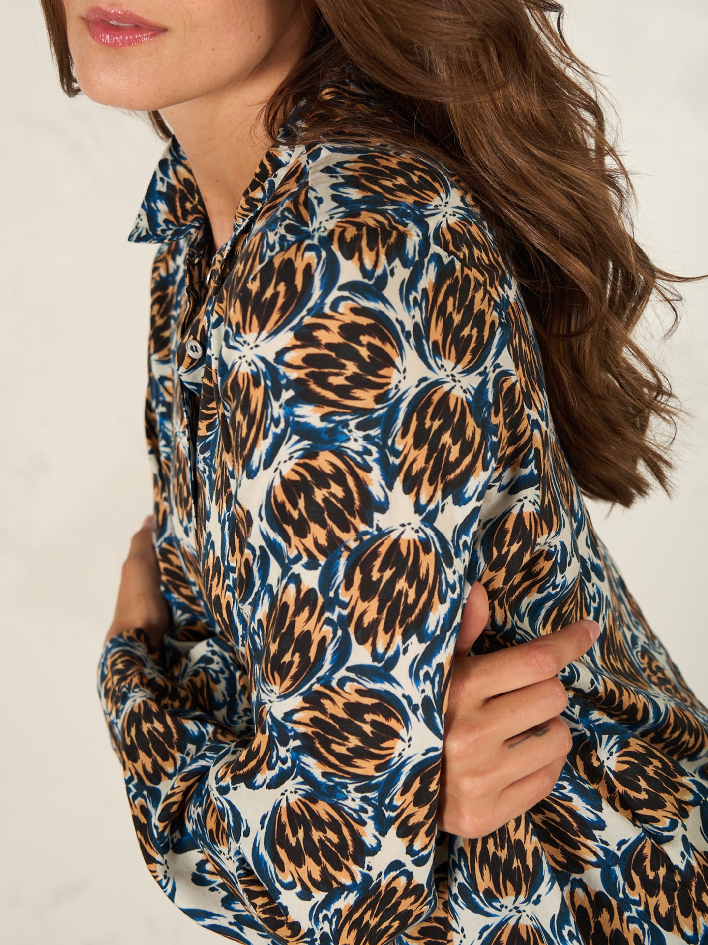 Blouse with button placket