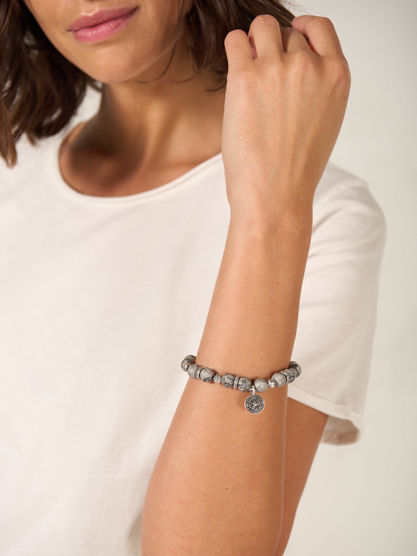 bracelet avec pendentif