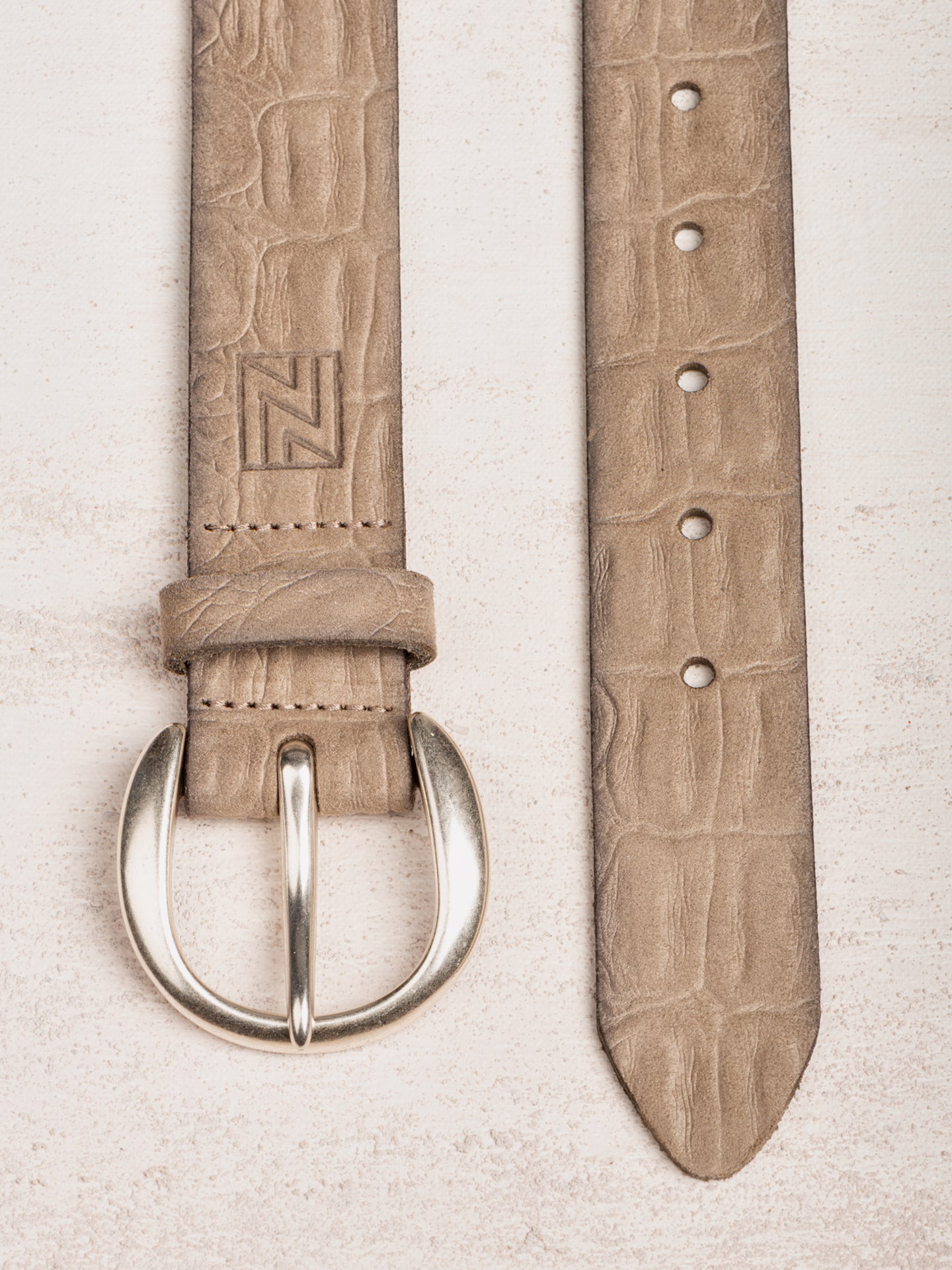 ceinture avec boucle