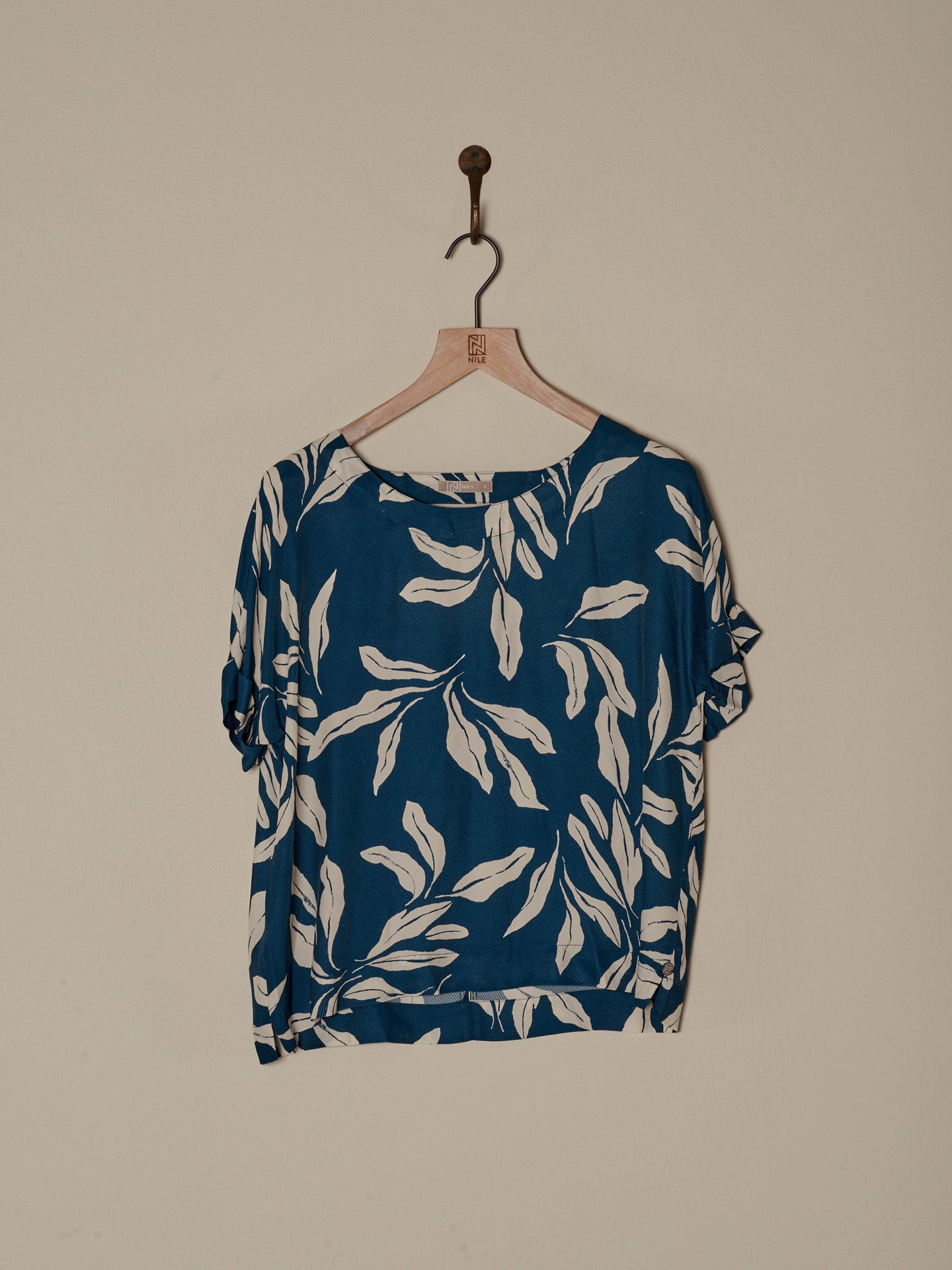Round-neck blouse