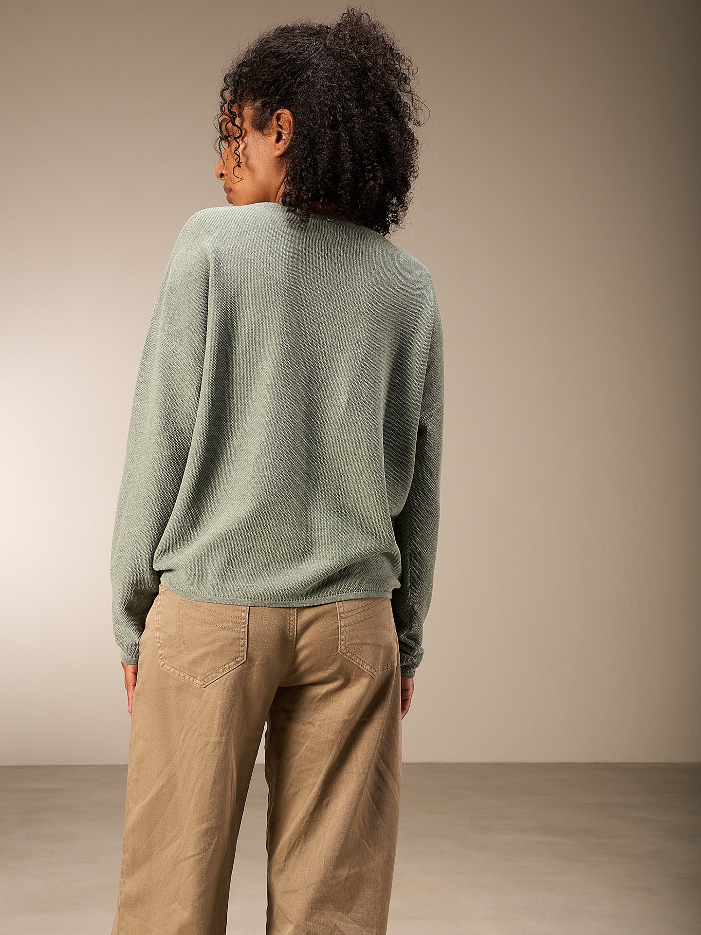 Round-neck sweater