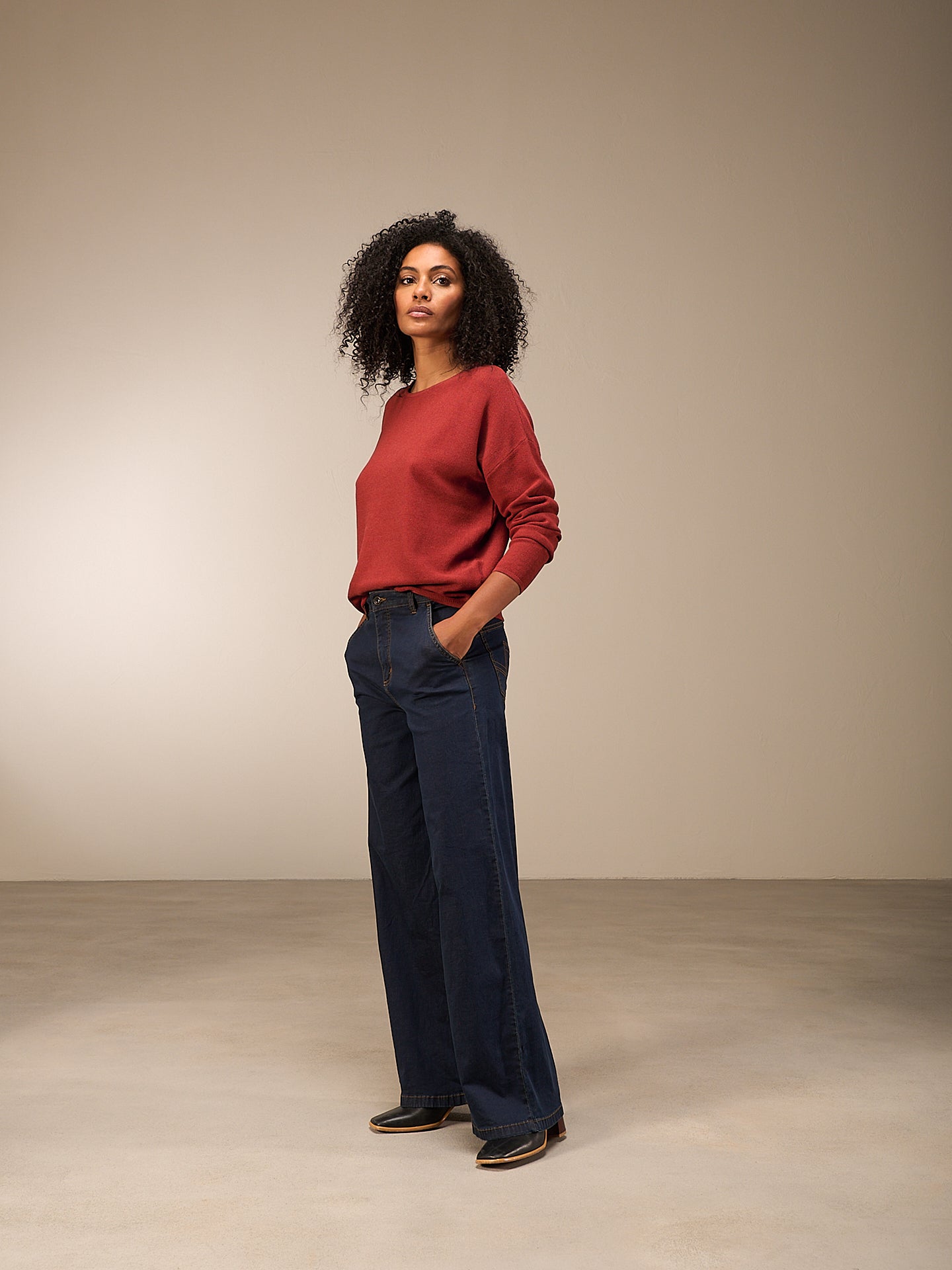 Round-neck sweater
