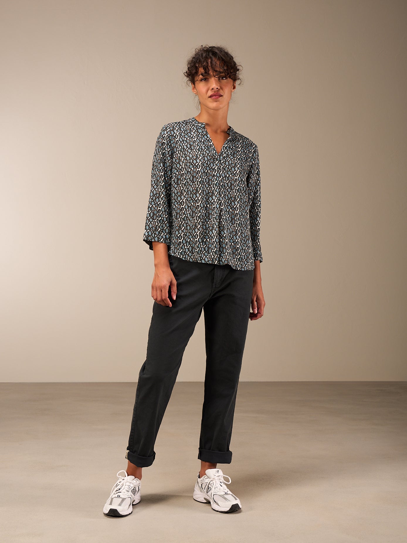 Bluse mit Stehkragen