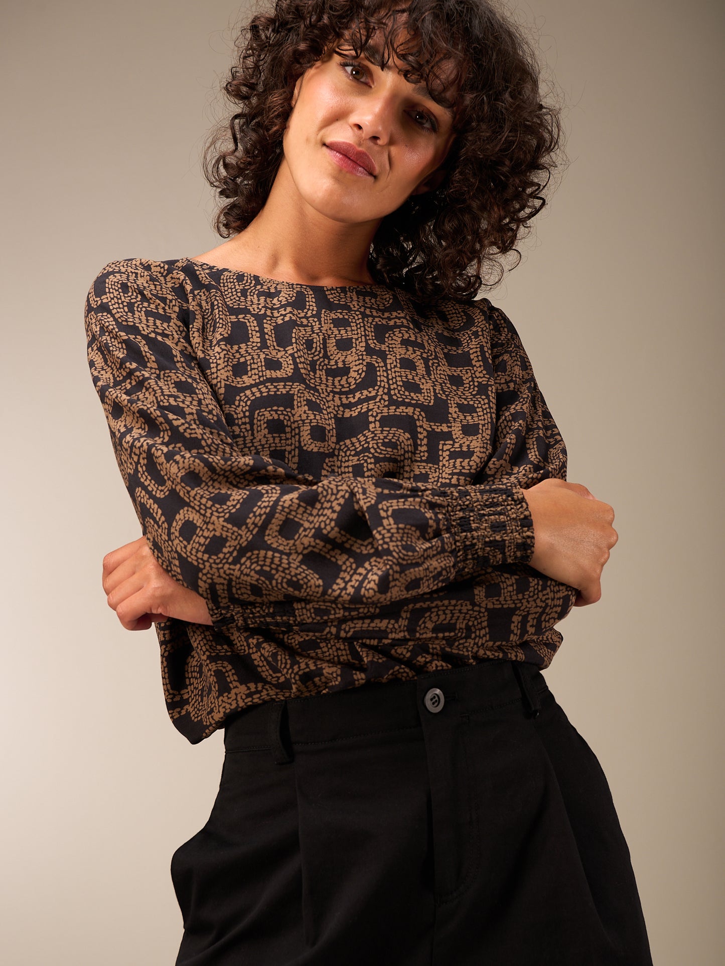 Bluse mit Rundhals
