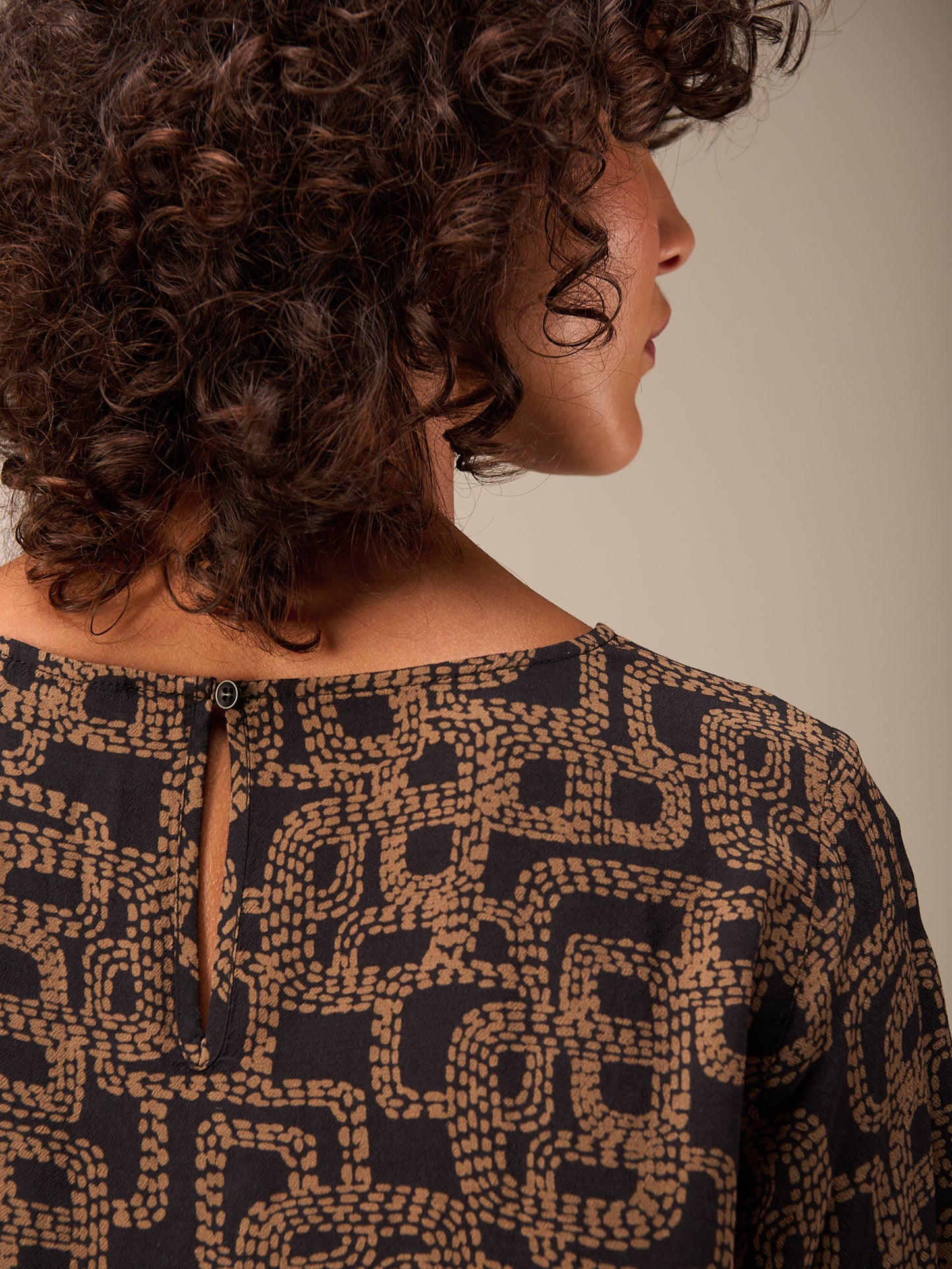 Bluse mit Rundhals