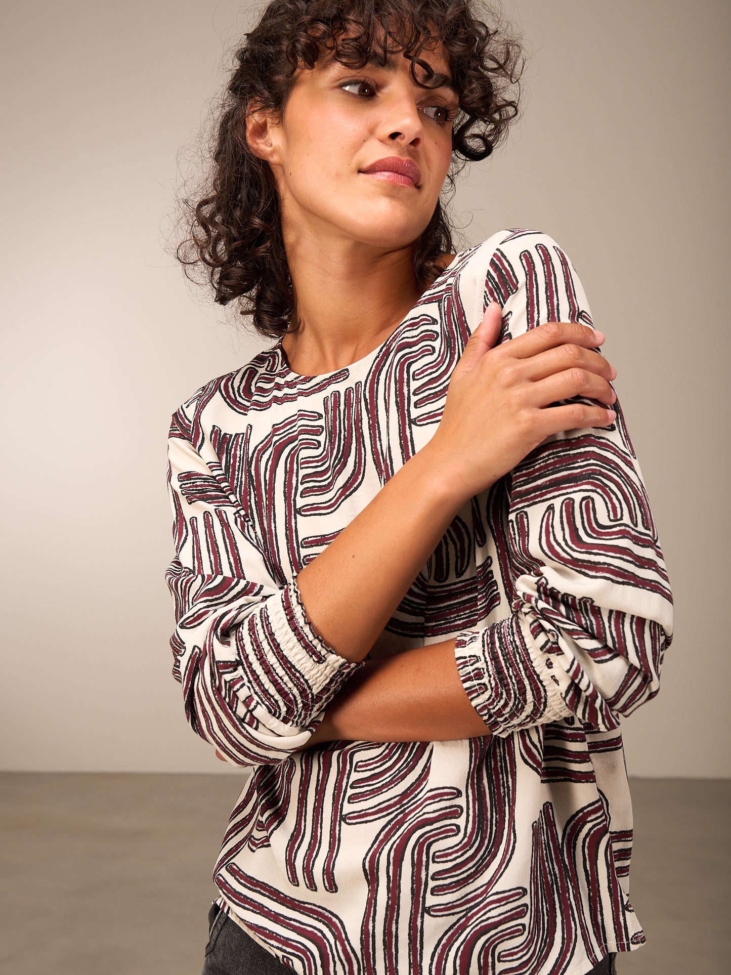 Bluse mit Rundhals