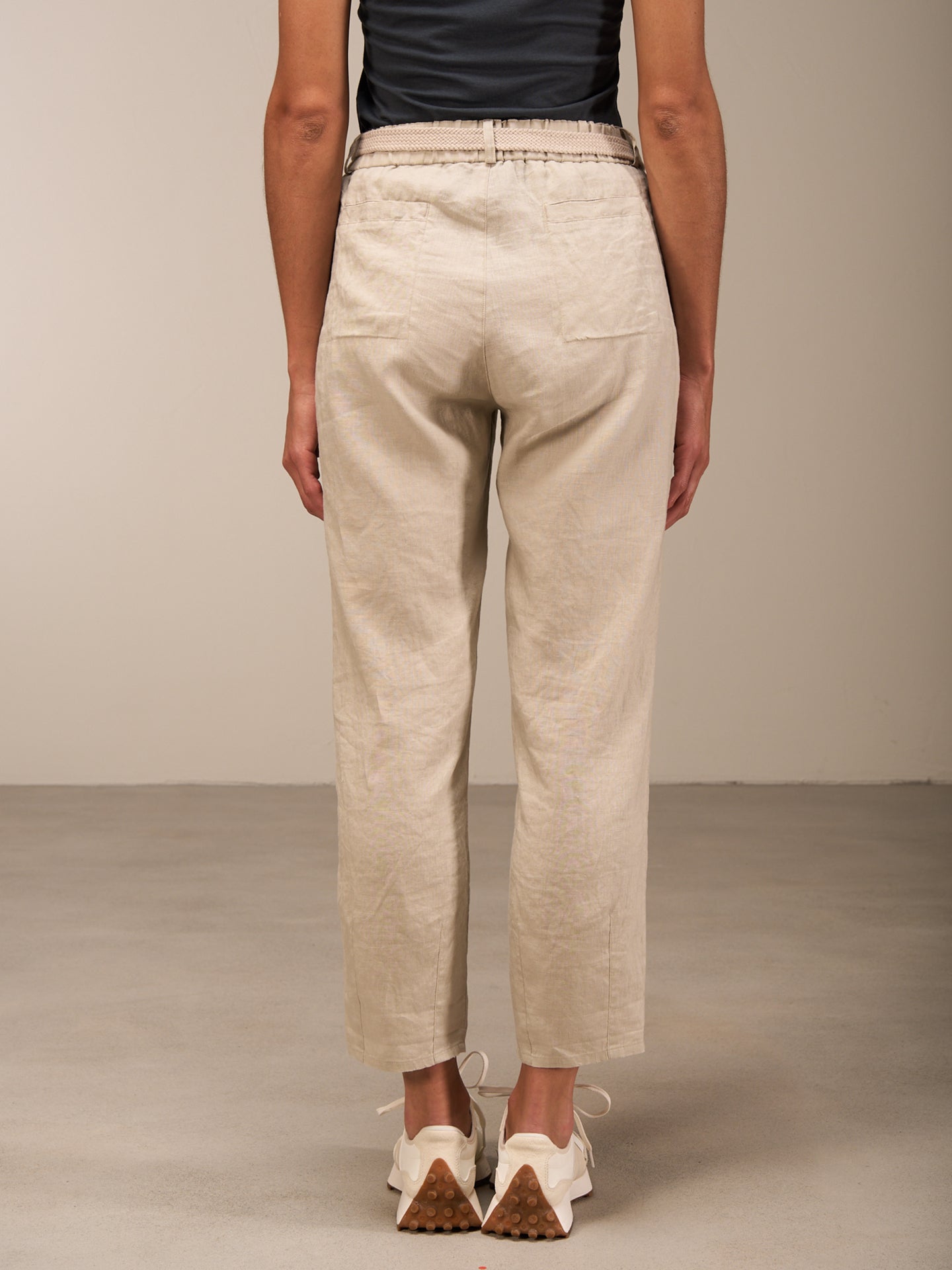Pantaloni con vita elastica