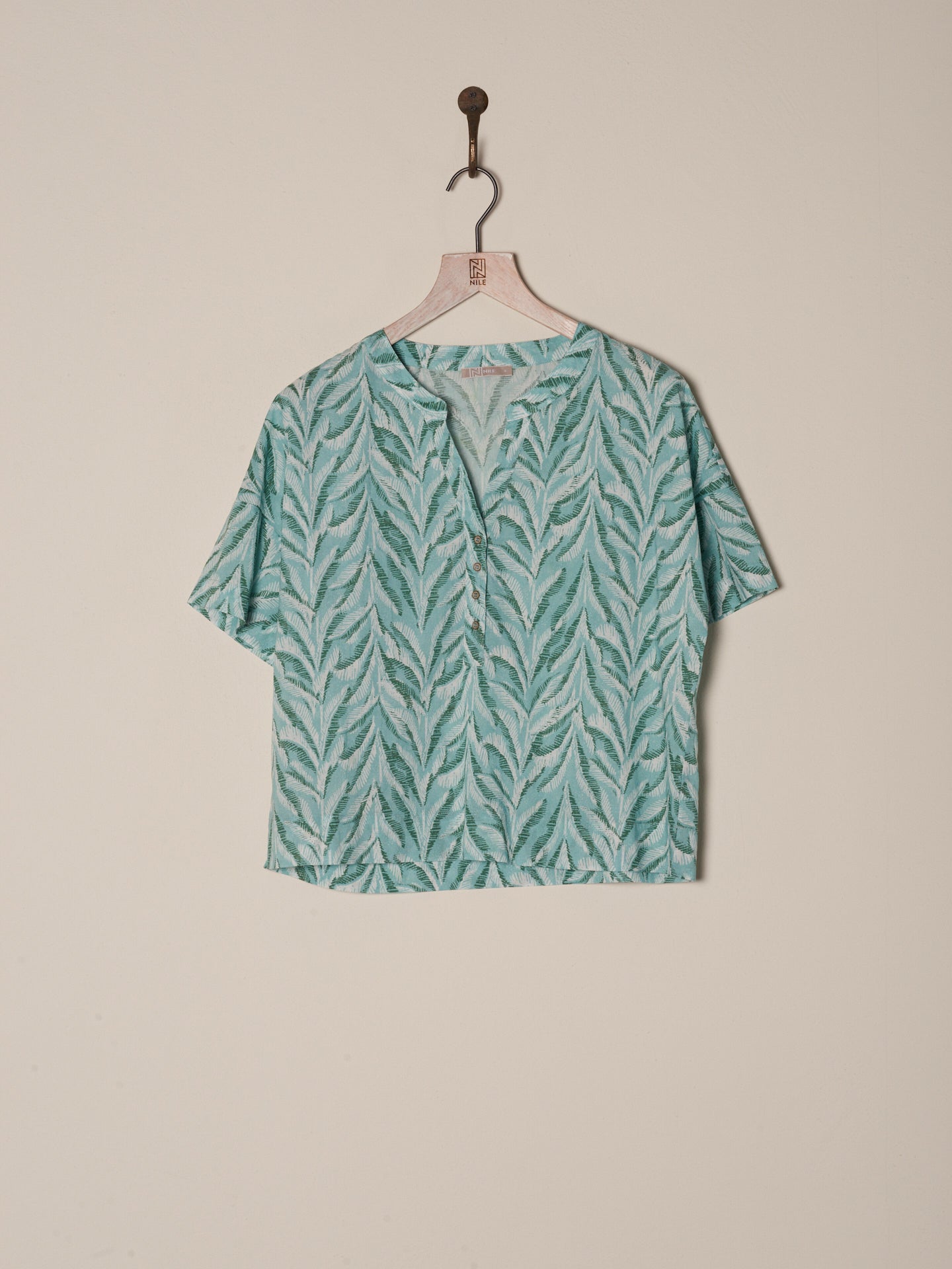 chemise à manches courtes