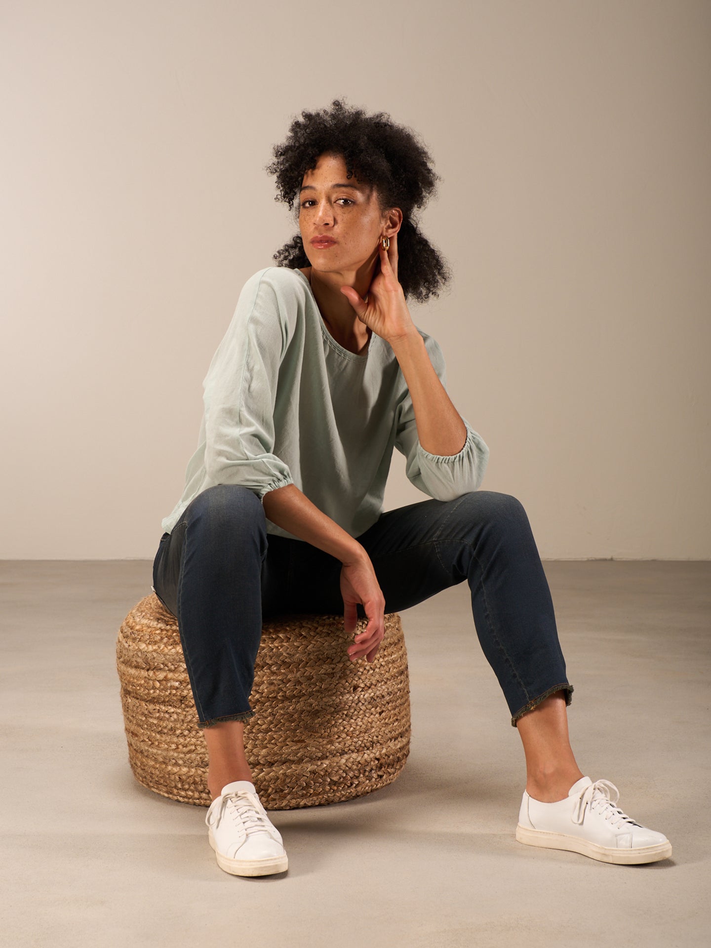Bluse mit Rundhals