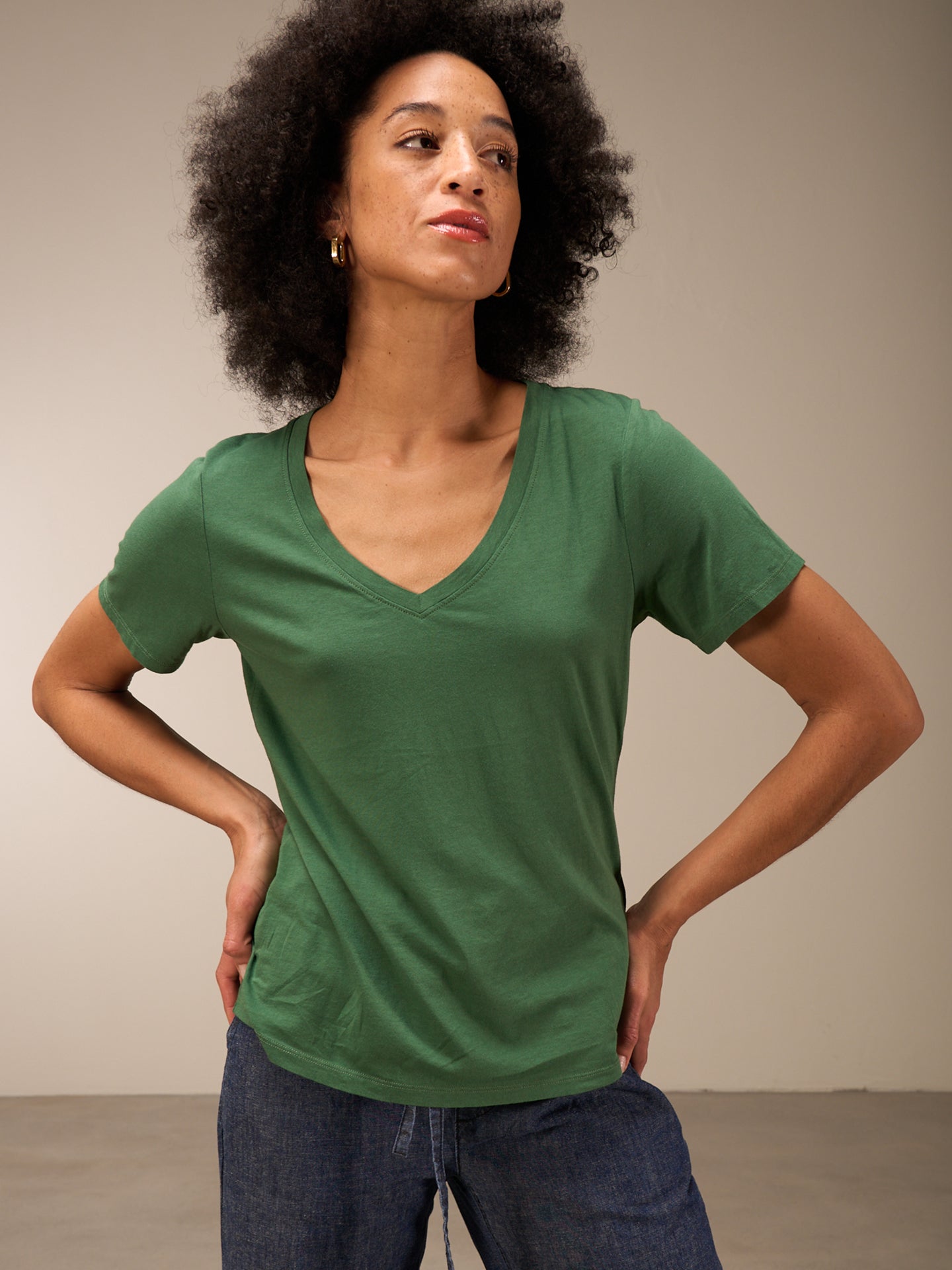 Shirt mit angeschnittenen Ärmeln