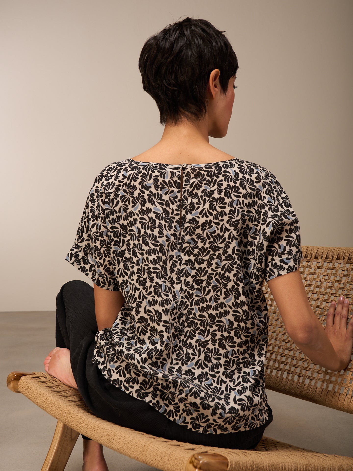 Bluse mit Rundhals
