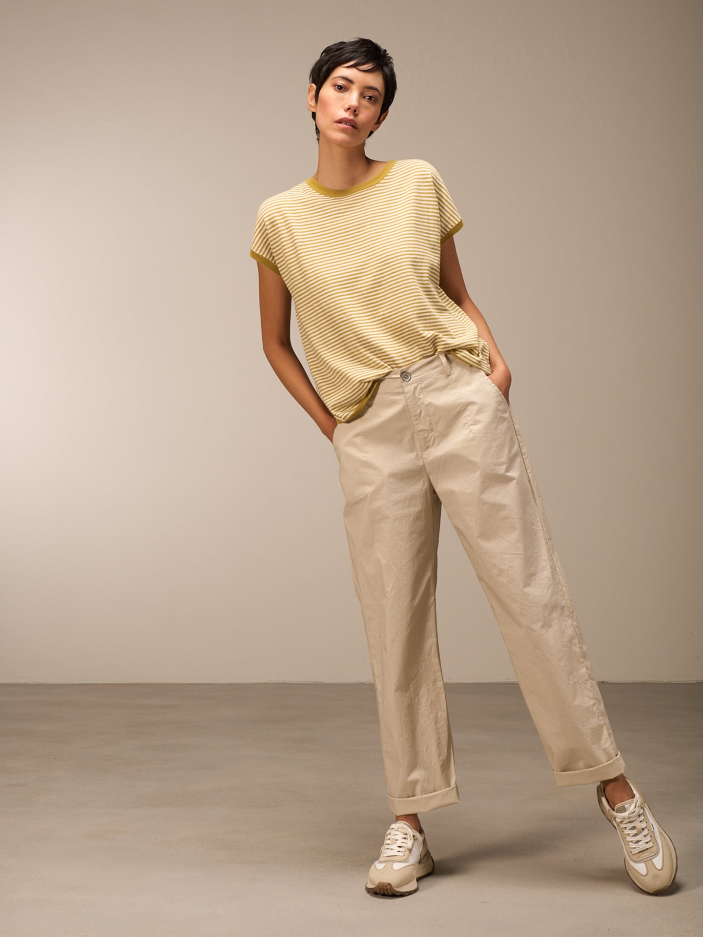 Pantaloni chino