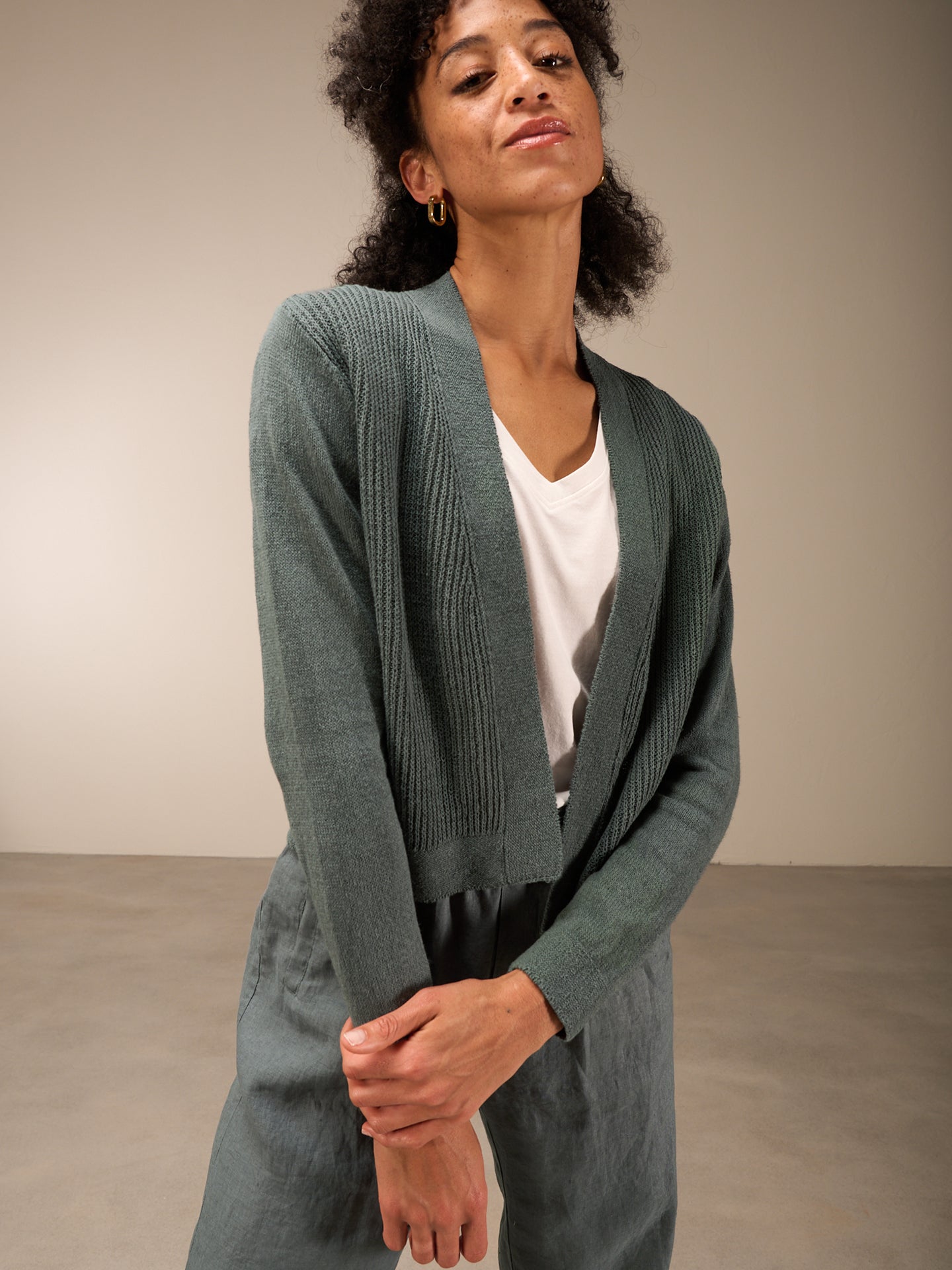 Strickjacke mit Leinen