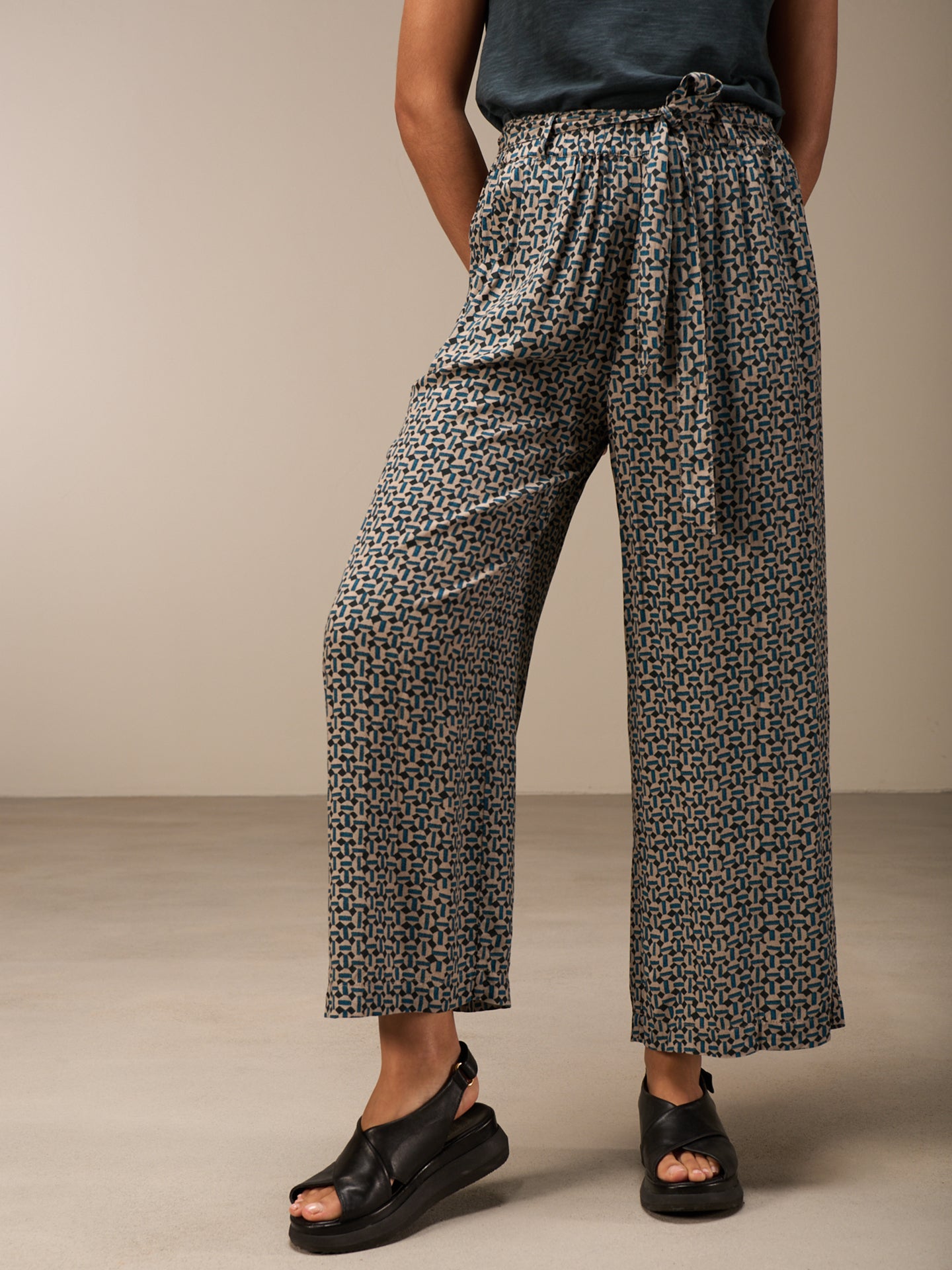 Pantaloni con stampa