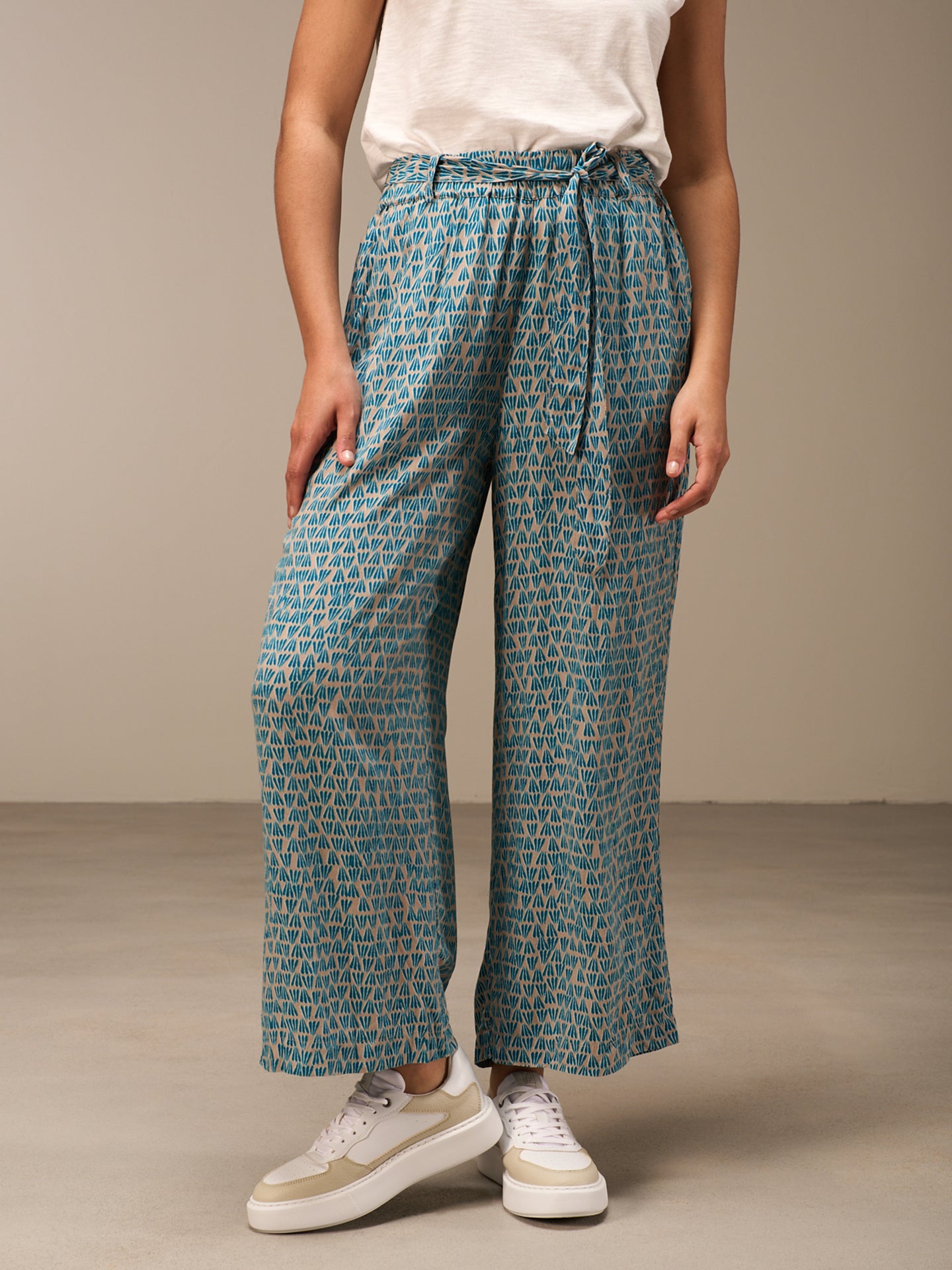 Pantaloni con stampa