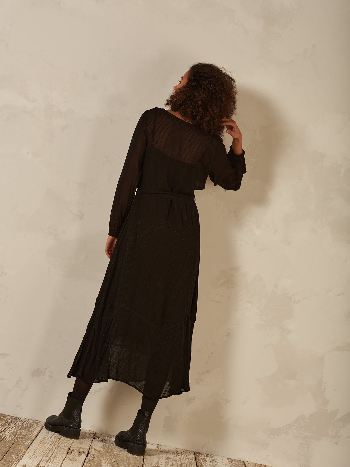 Kleid mit Volant