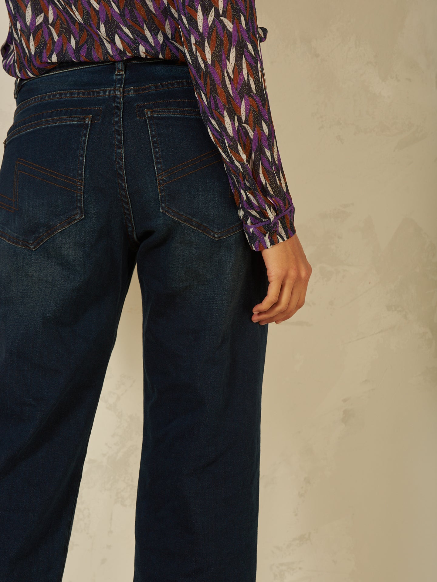 Hose Wide