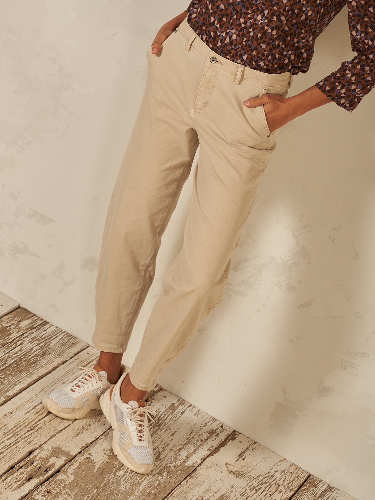 Pantaloni barrel fit