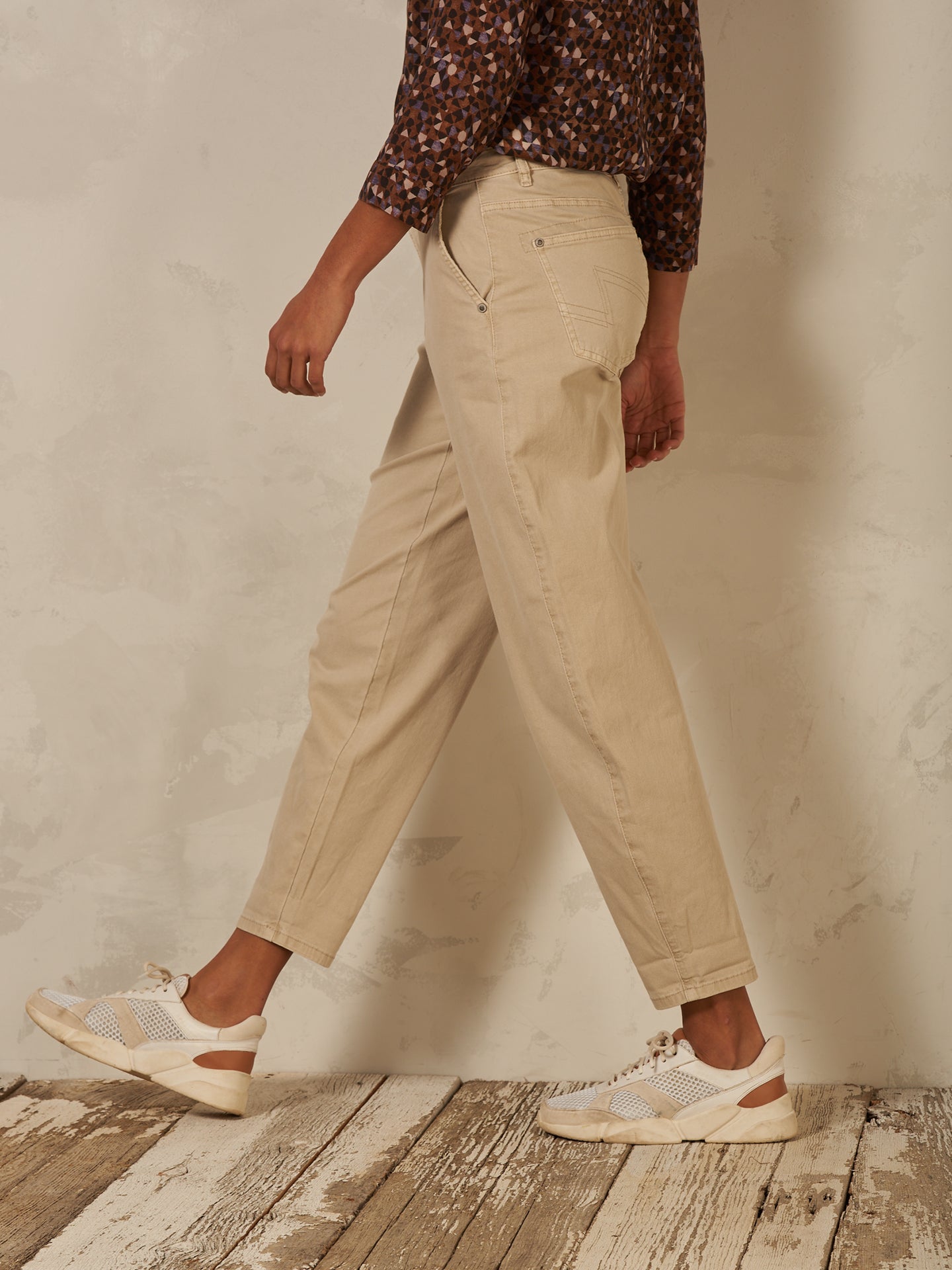 Pantaloni barrel fit