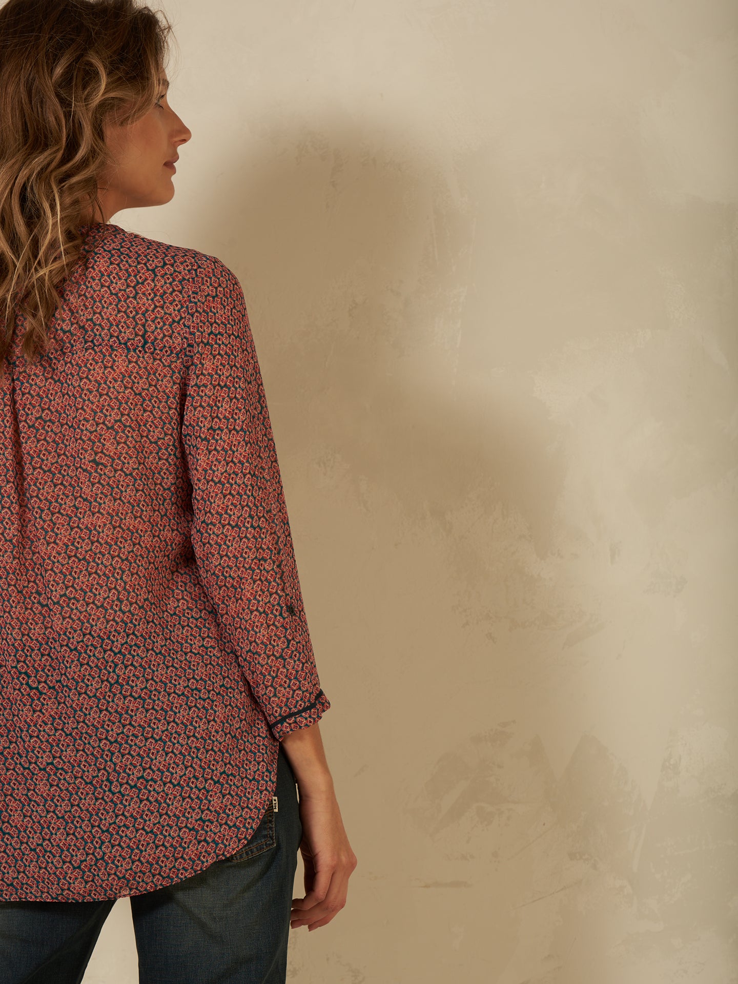 Bluse mit V-Ausschnitt