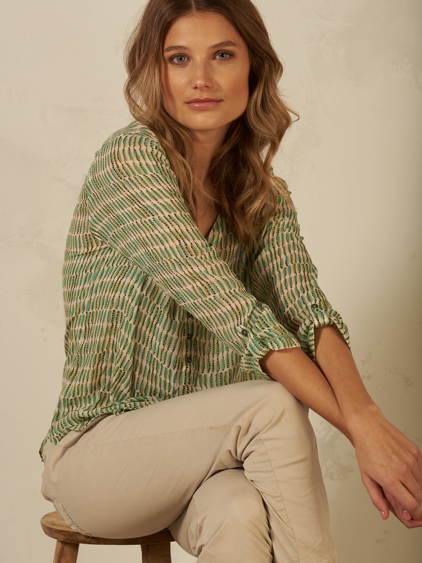 Bluse mit V-Ausschnitt