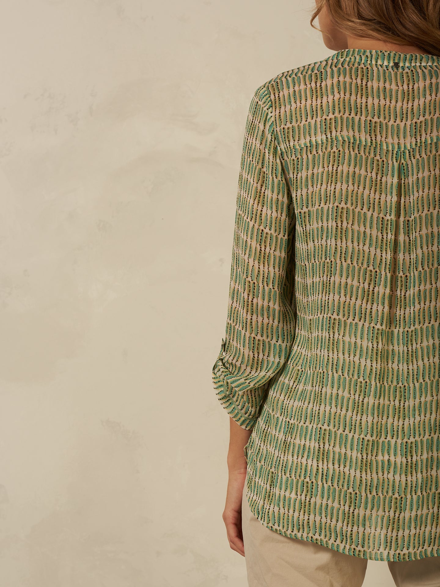 Bluse mit V-Ausschnitt