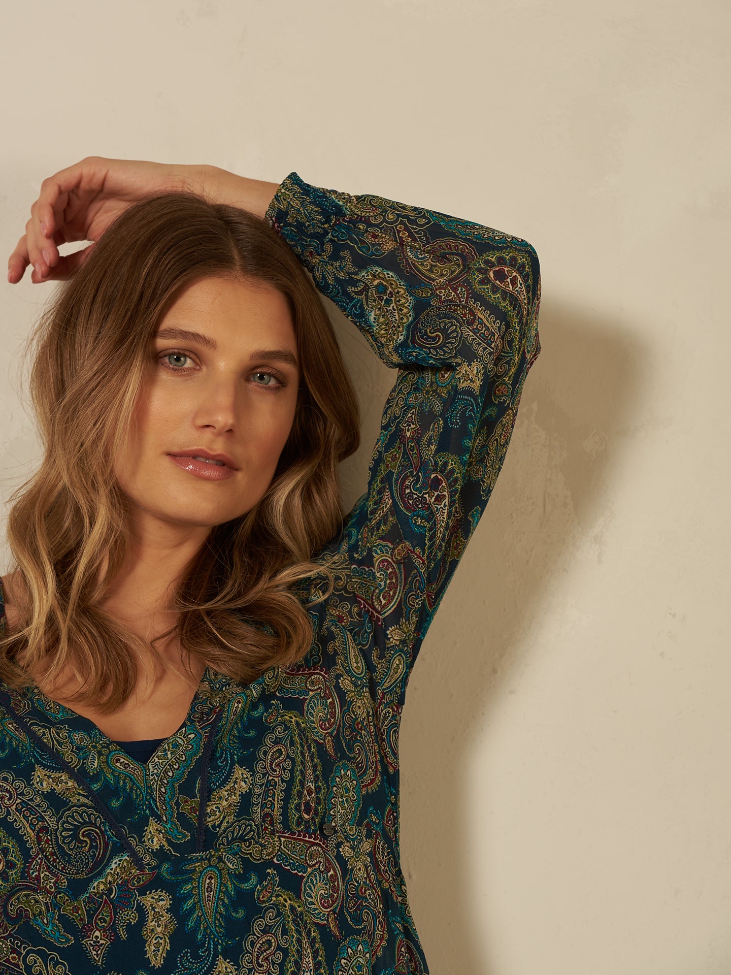 Kleid mit Volant