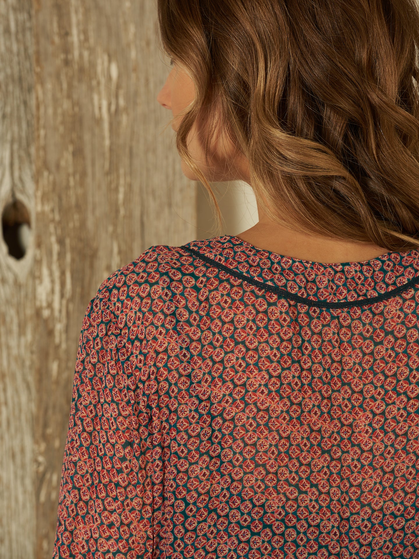 Kleid mit Volant