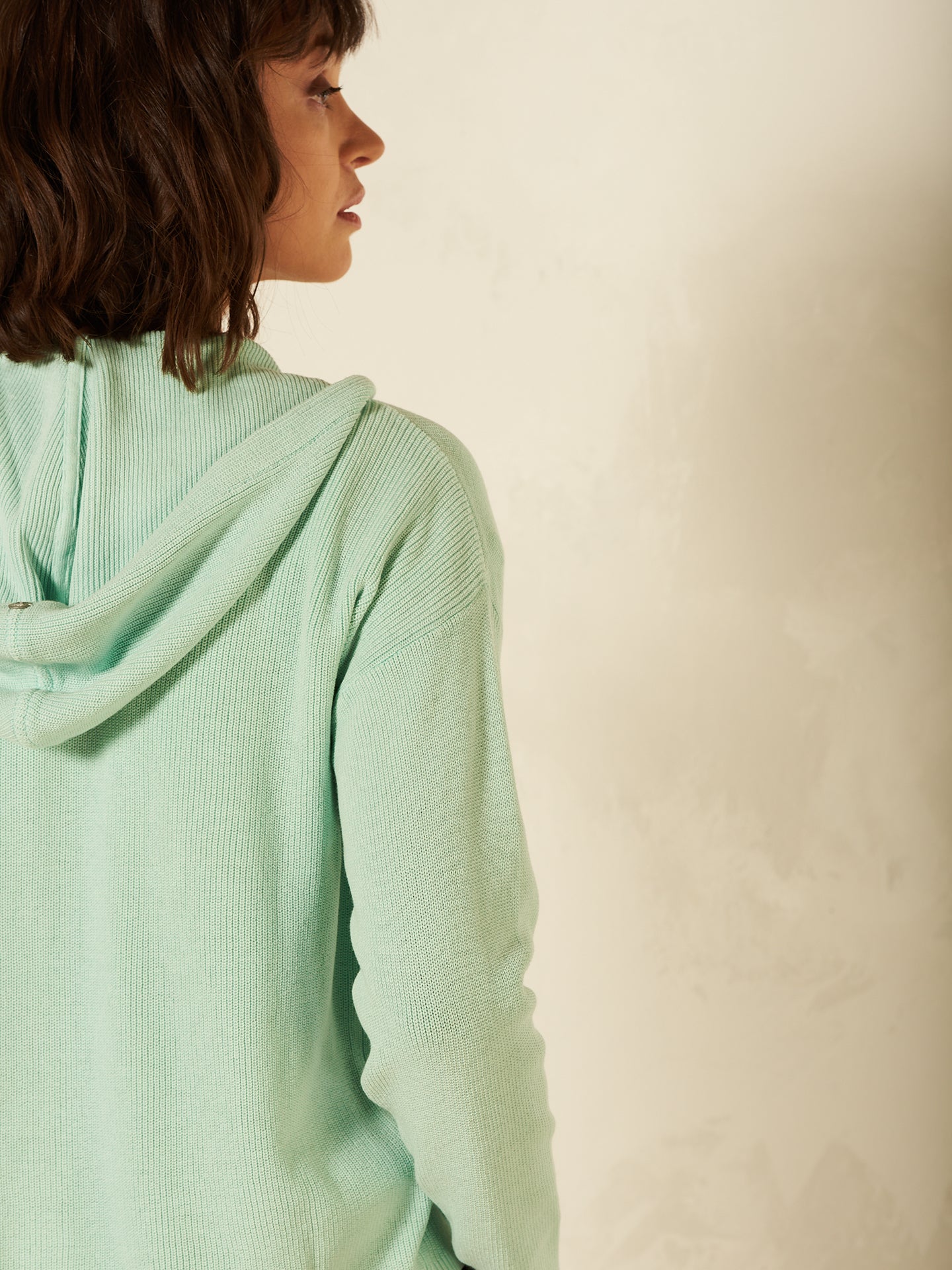 Strickjacke mit Kapuze